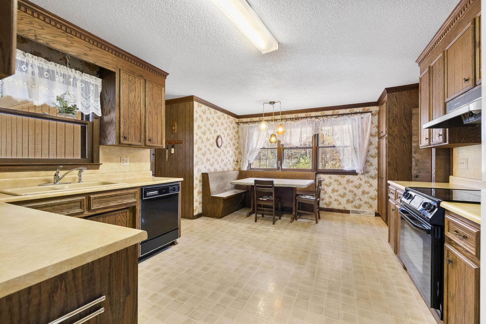 132 Rosecrest Road Property Photo 9