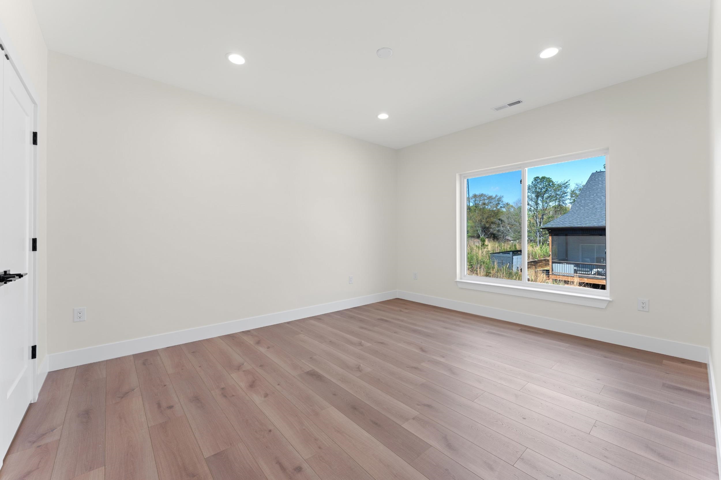 651 Narrow Circle Property Photo 33