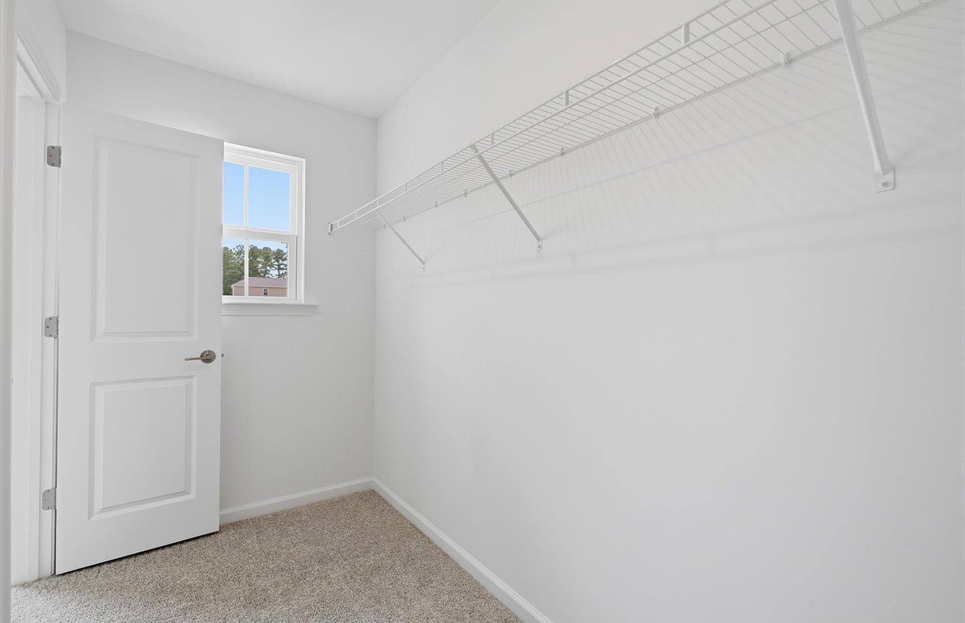 1043 Whitefox Drive Property Photo 17