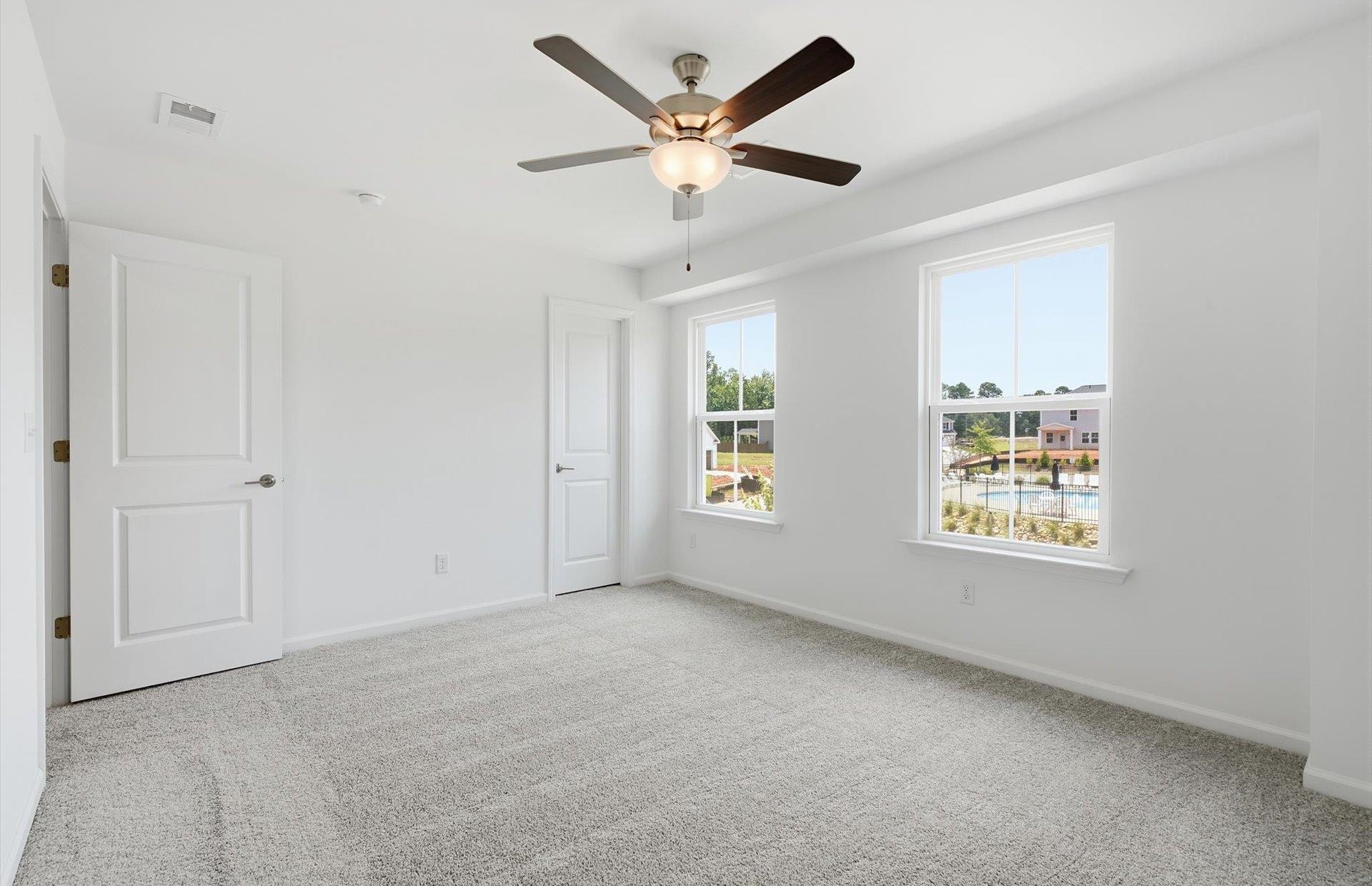 1043 Whitefox Drive Property Photo 19