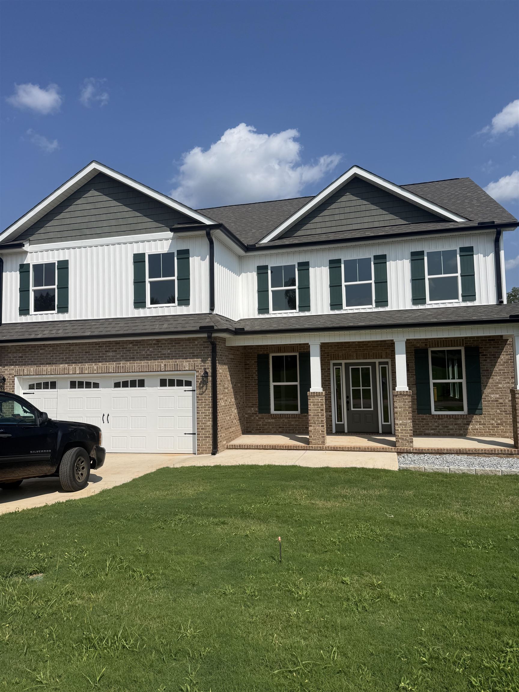 749 Ruby Golightly Drive Property Photo 1