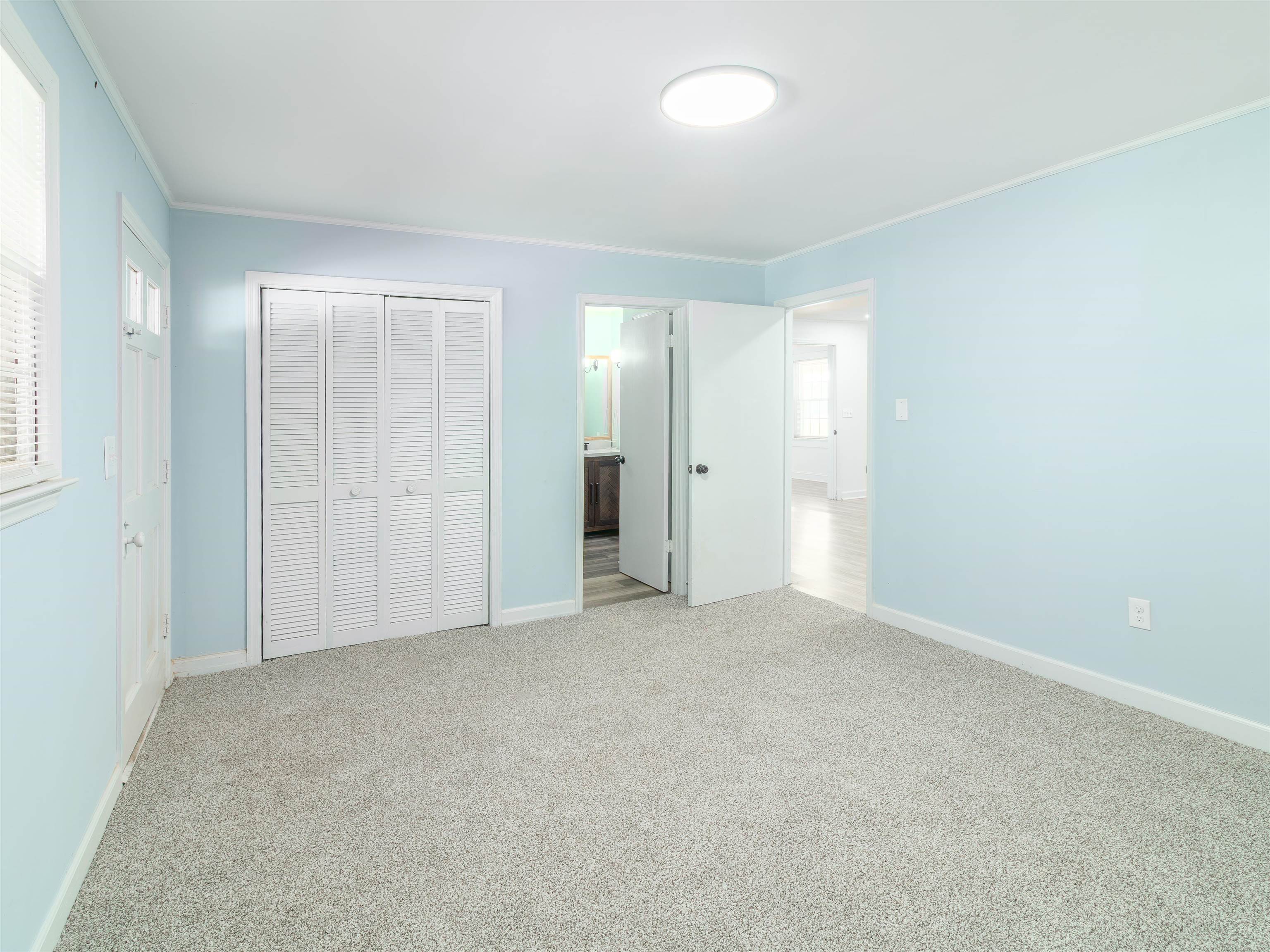 6509 Highway 215 Property Photo 5
