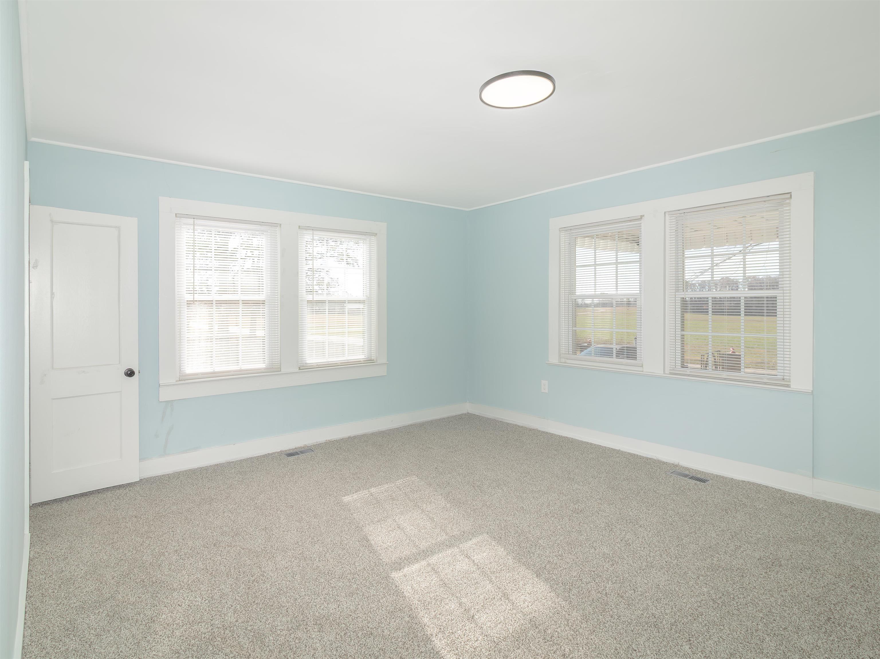 6509 Highway 215 Property Photo 12
