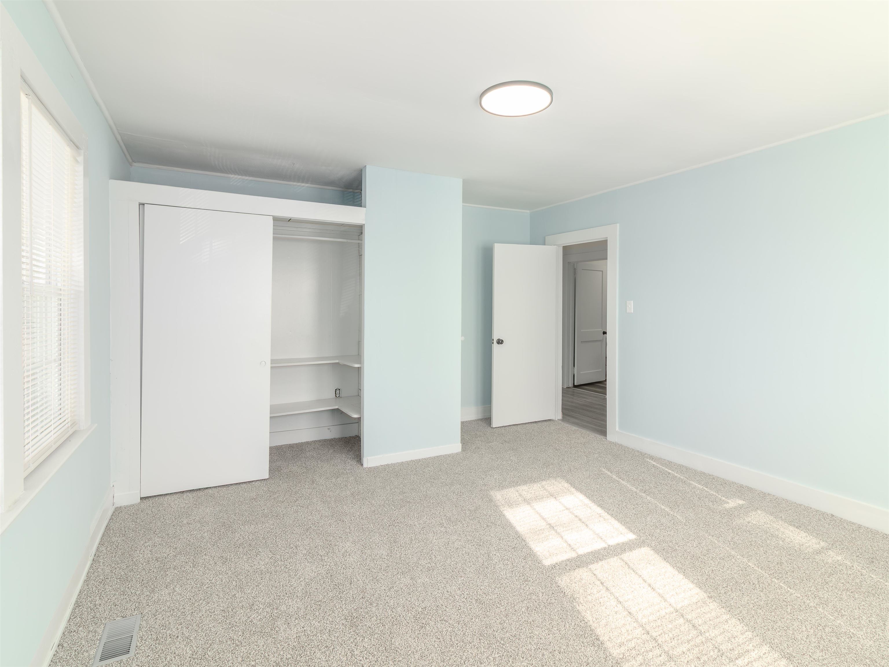 6509 Highway 215 Property Photo 13