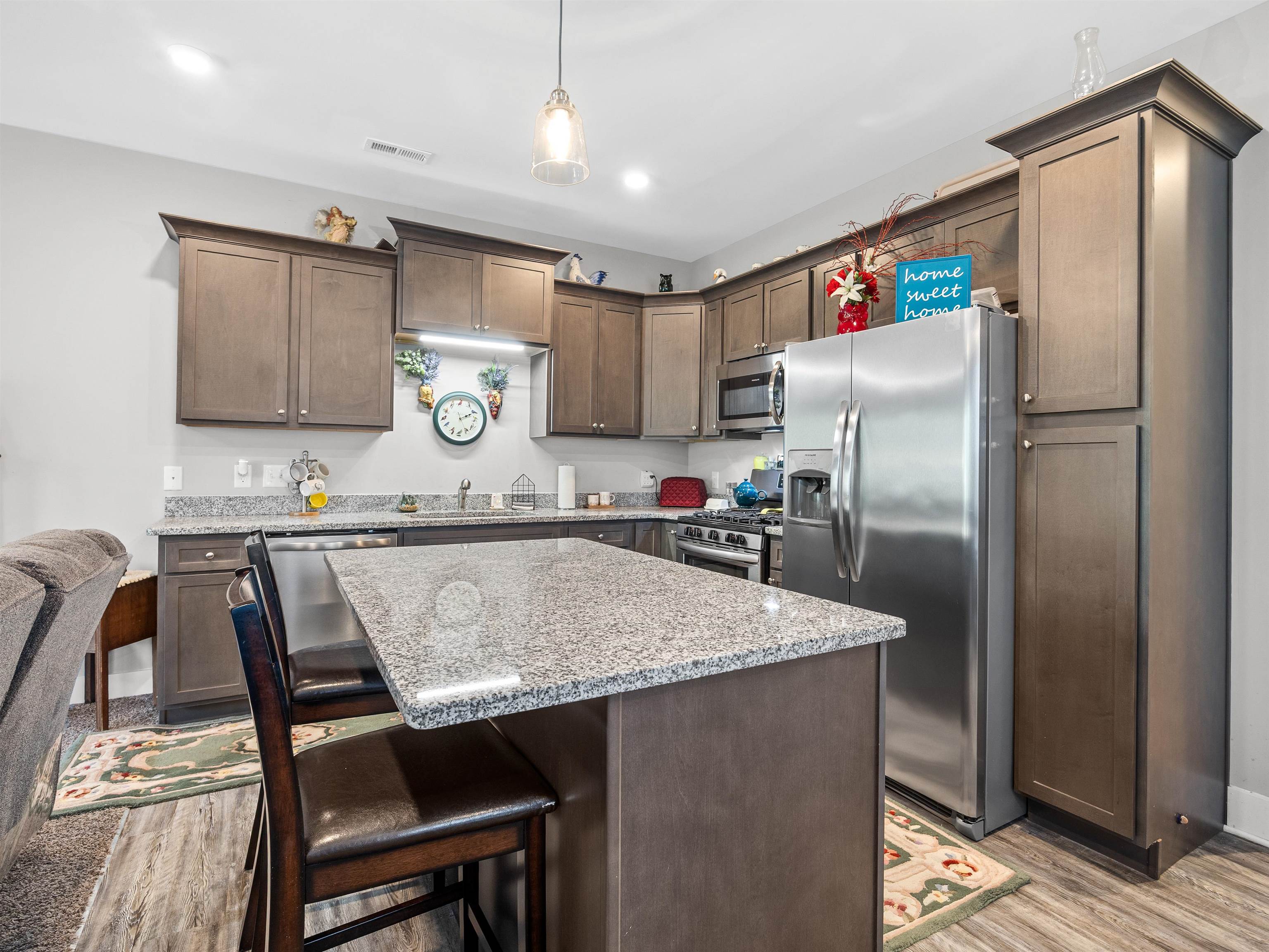 105 Valley Creek Drive Property Photo 8