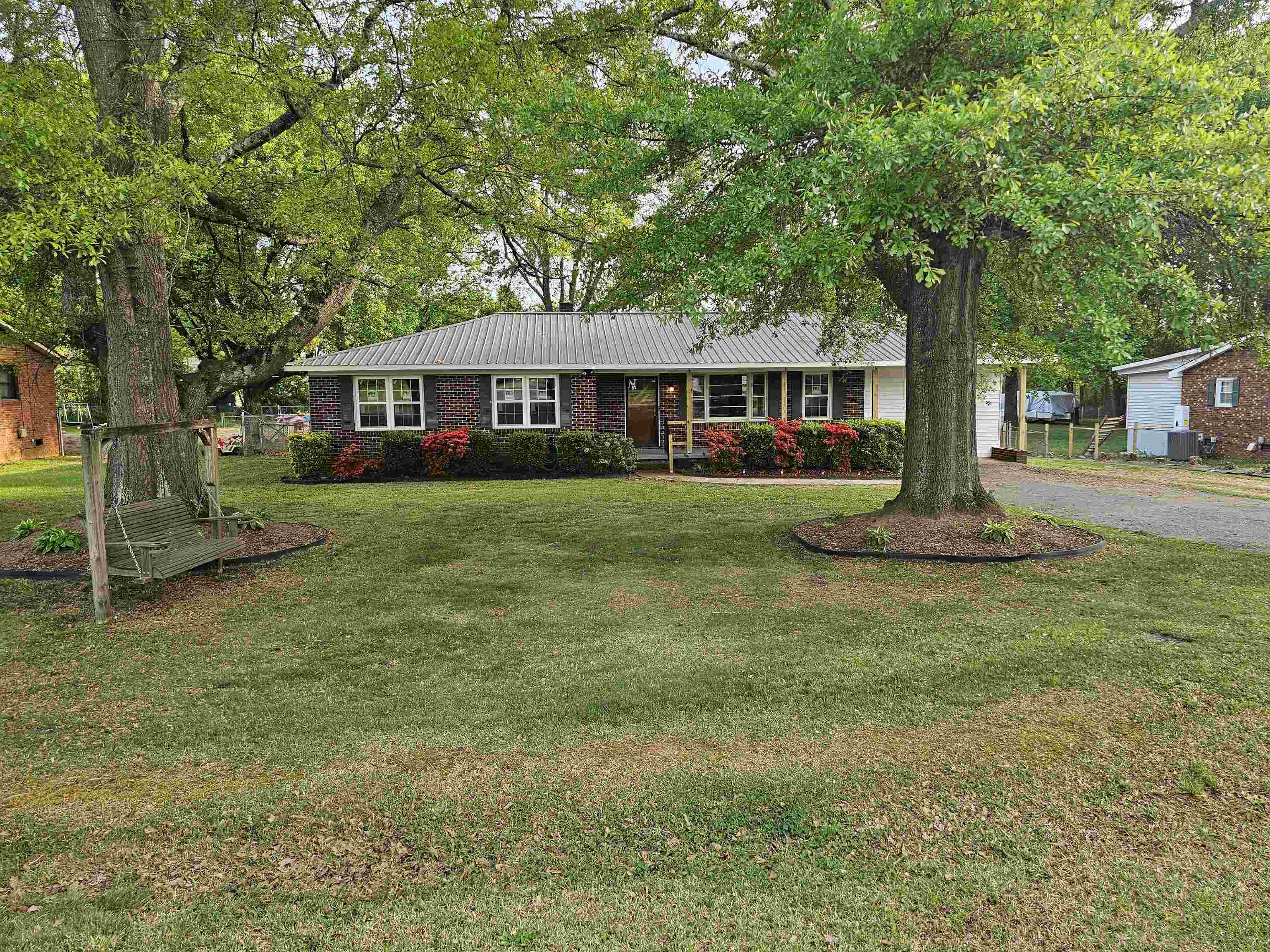 7 Outter Drive Property Photo 1