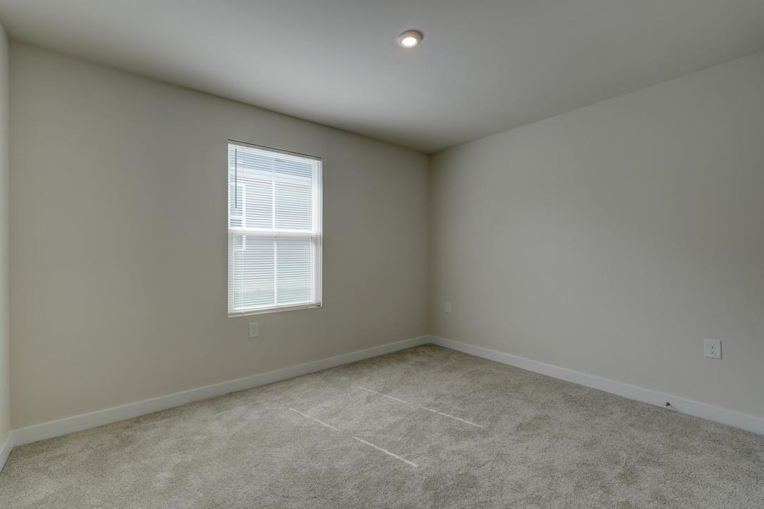 917 Blue Willow Court Property Photo 6