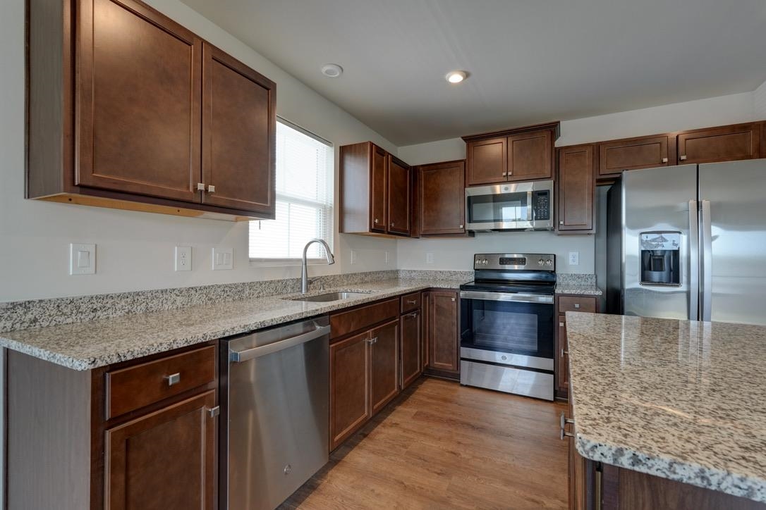 917 Blue Willow Court Property Photo 15