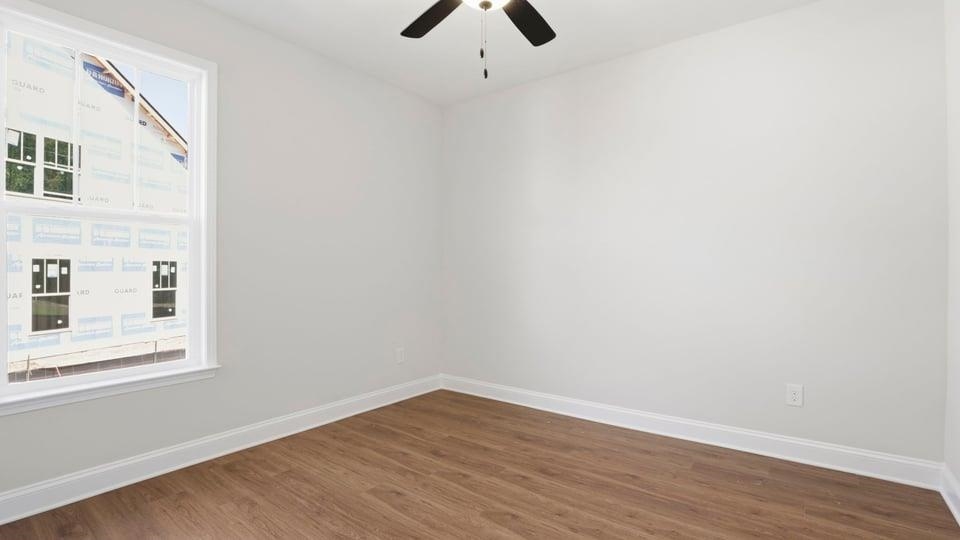 1205 Clearbrook Lane Property Photo 9