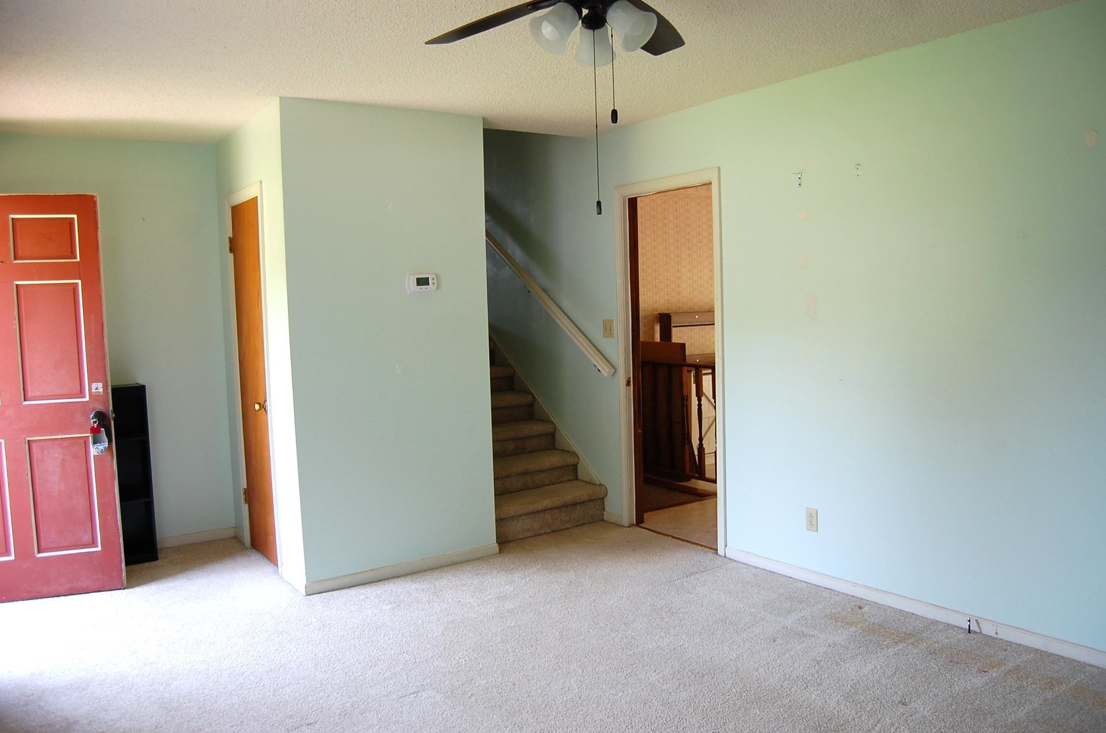 204 York Drive Property Photo 26