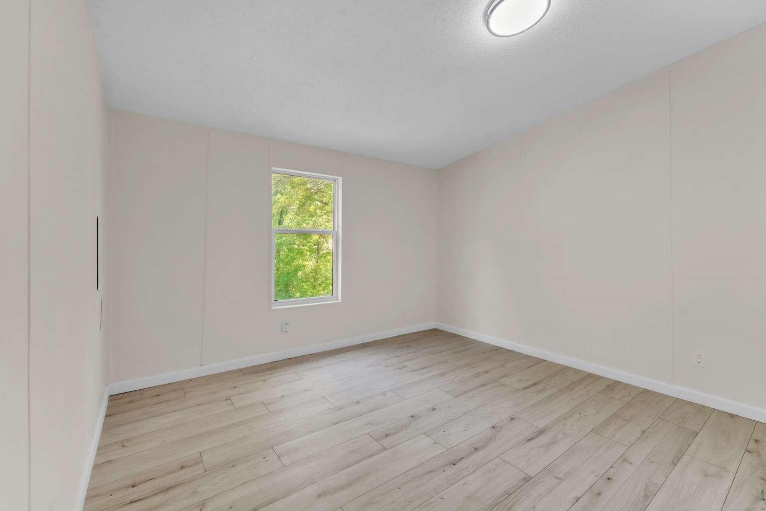 360 Hawk Hill Property Photo 19