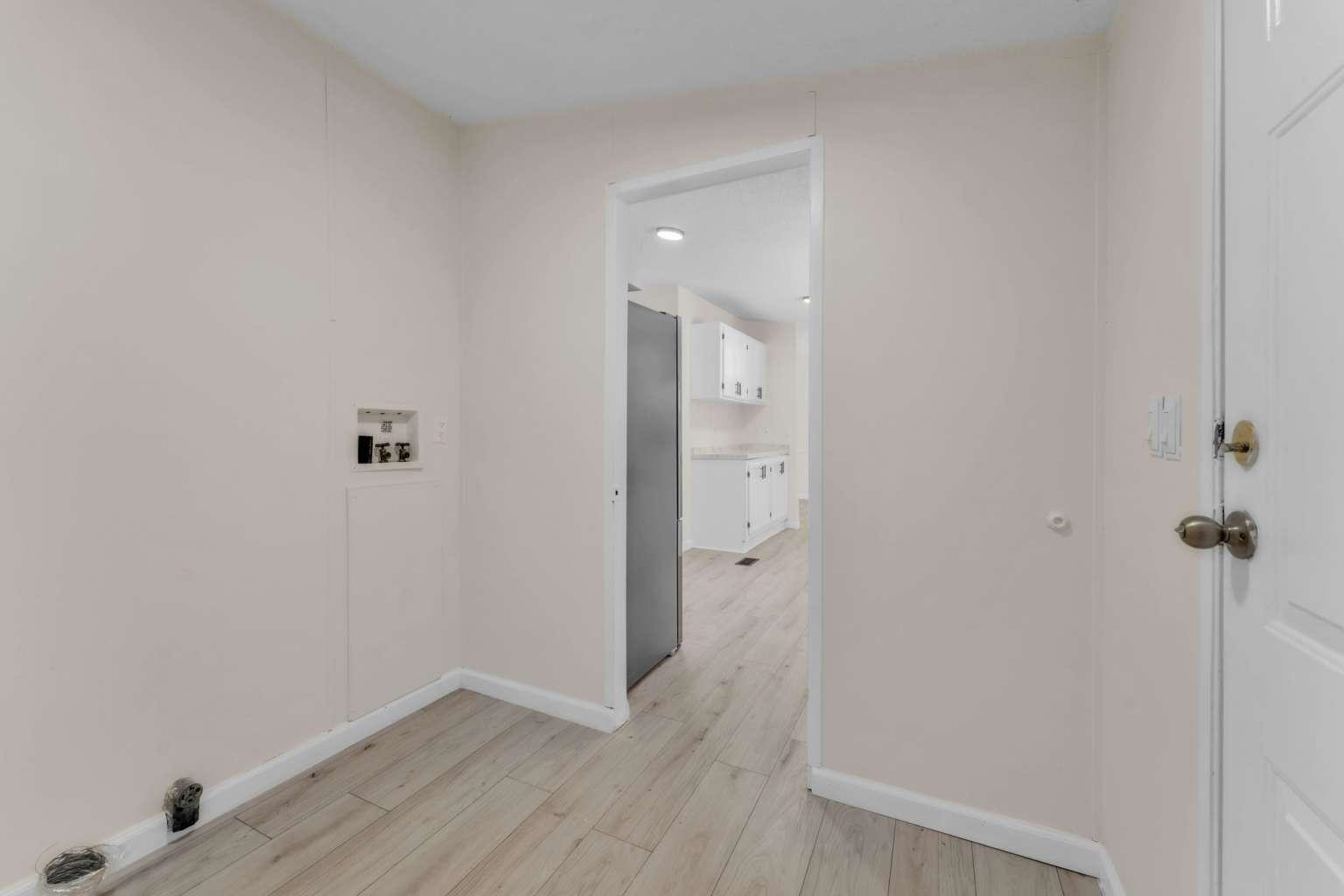 360 Hawk Hill Property Photo 23