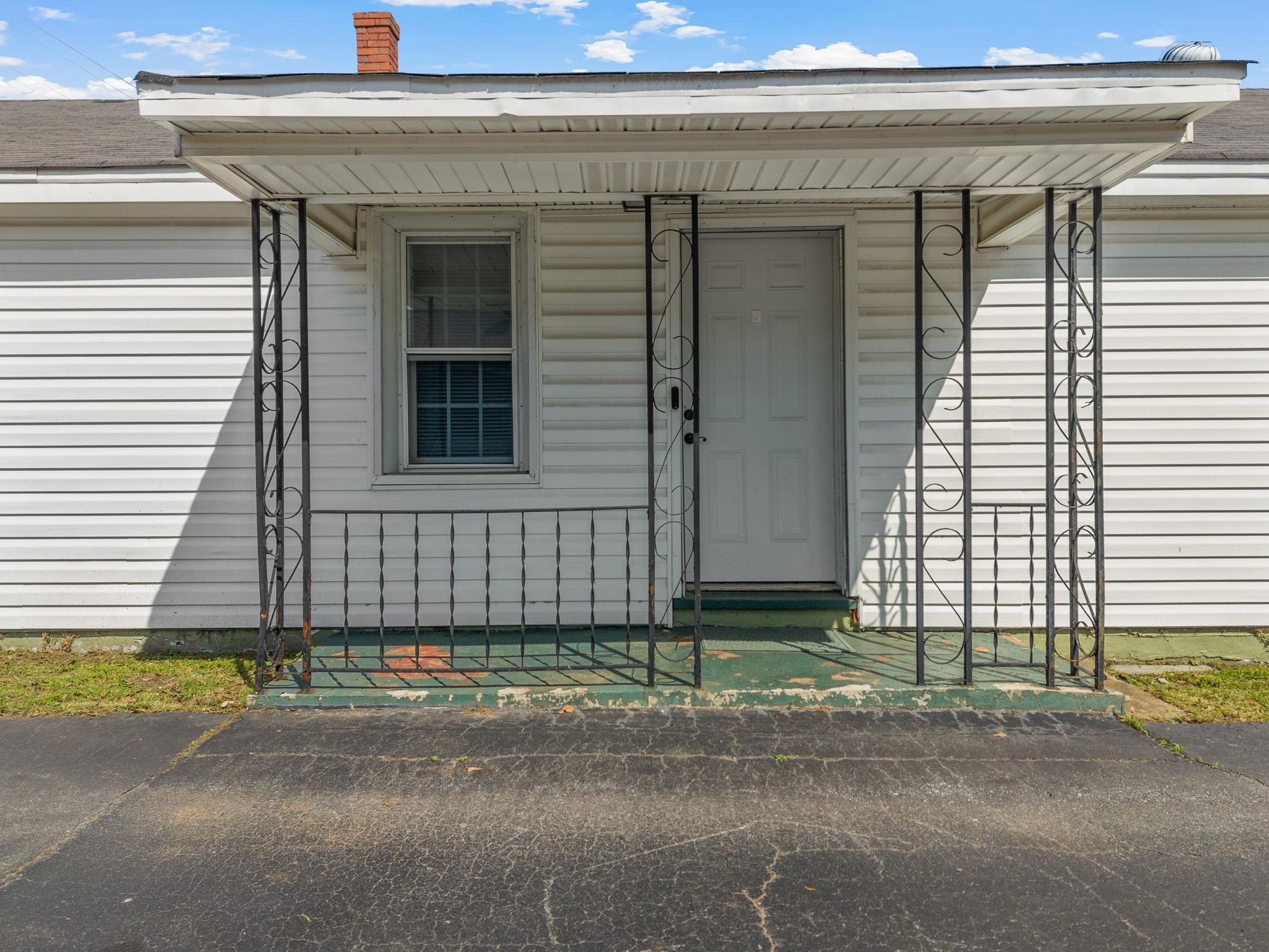 265 New Cut Road Property Photo 6