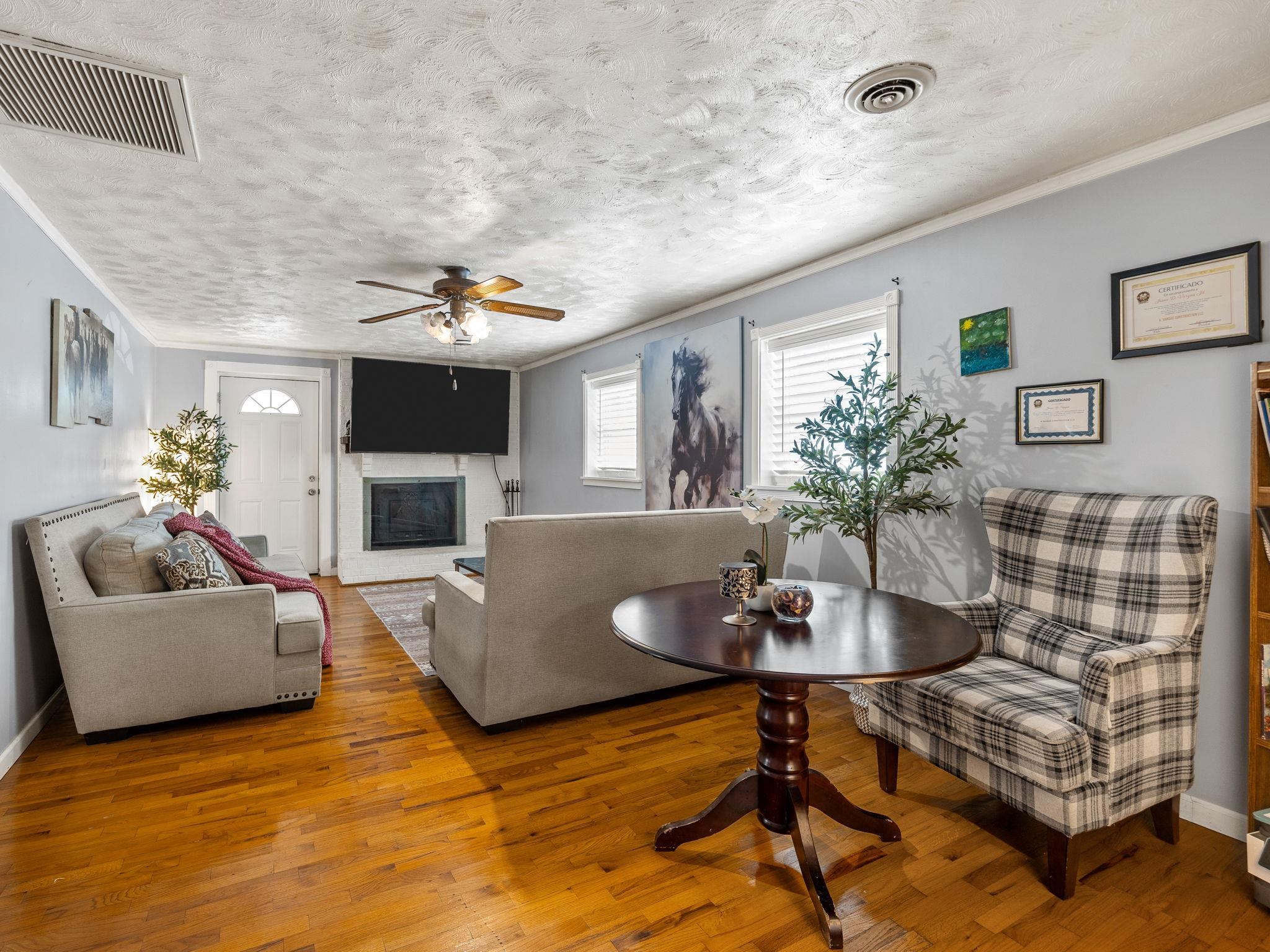 265 New Cut Road Property Photo 8