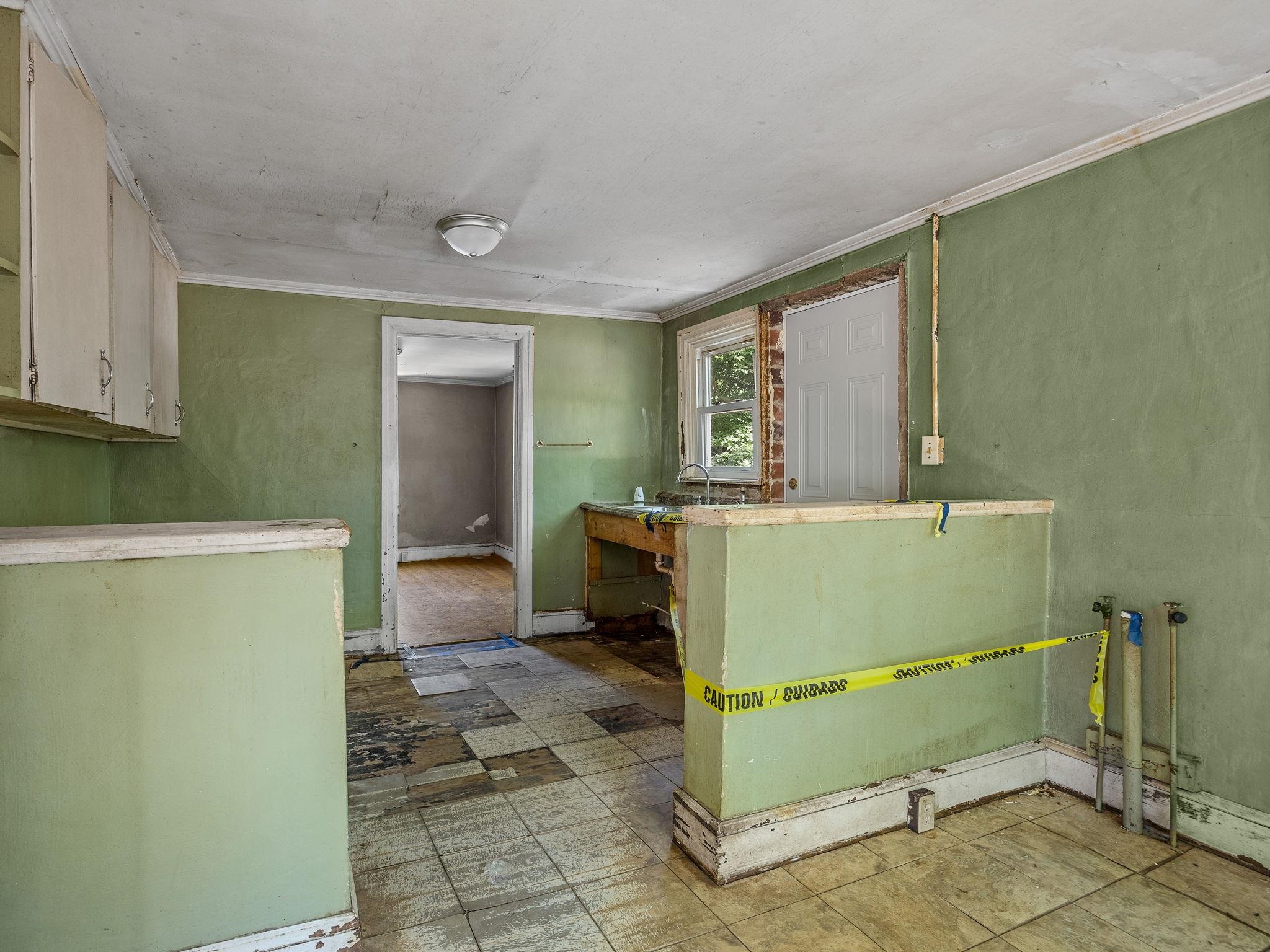 706 Marietta Street Property Photo 13