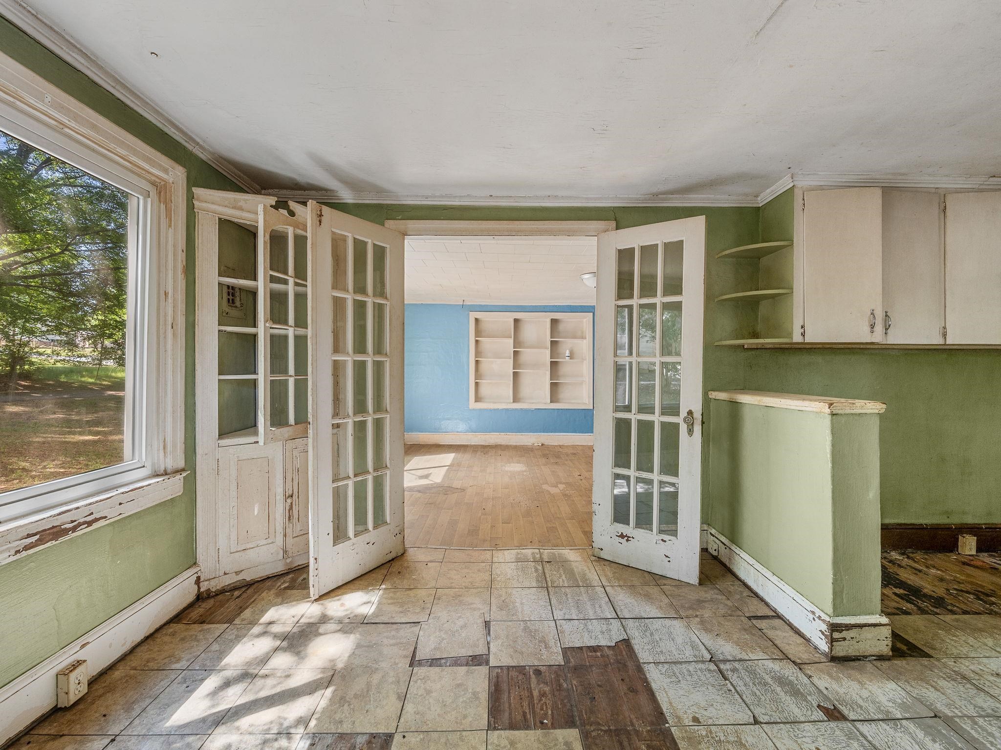 706 Marietta Street Property Photo 15