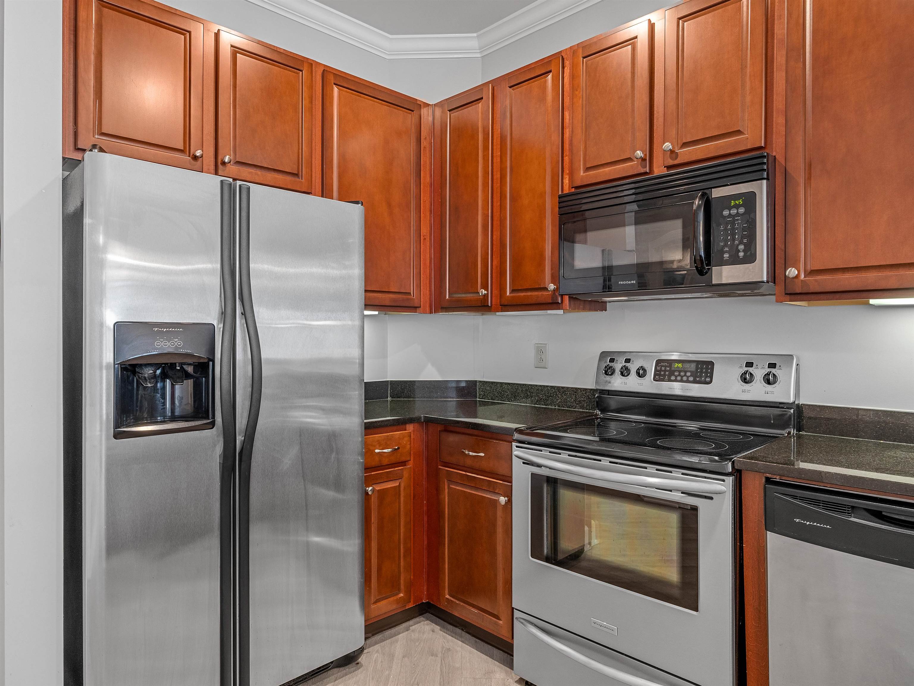155 E Broad Street Property Photo 18
