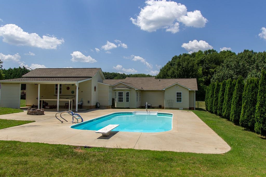 290 Dickson Road Property Photo 17