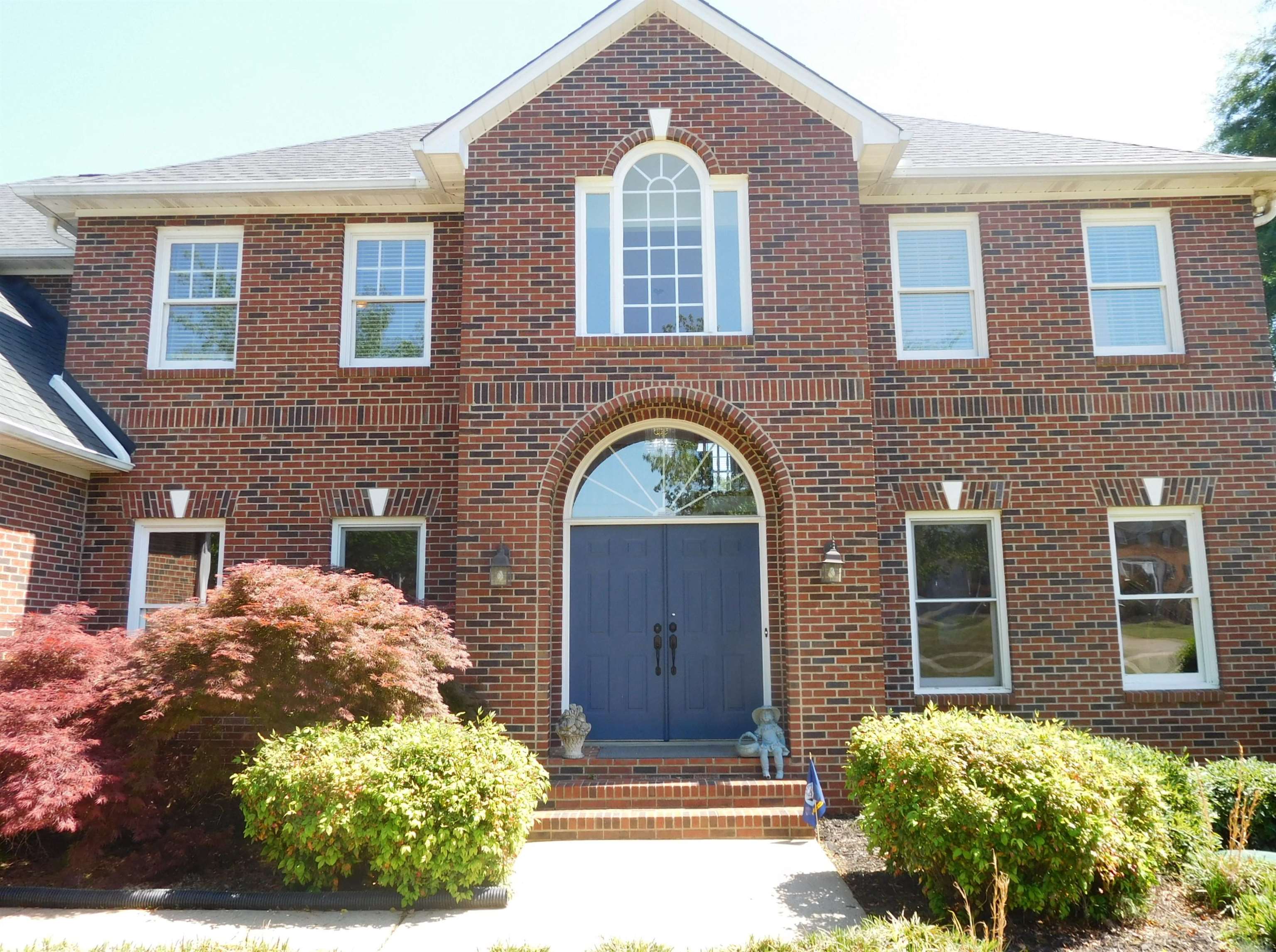 106 Hampton Drive Property Photo 2