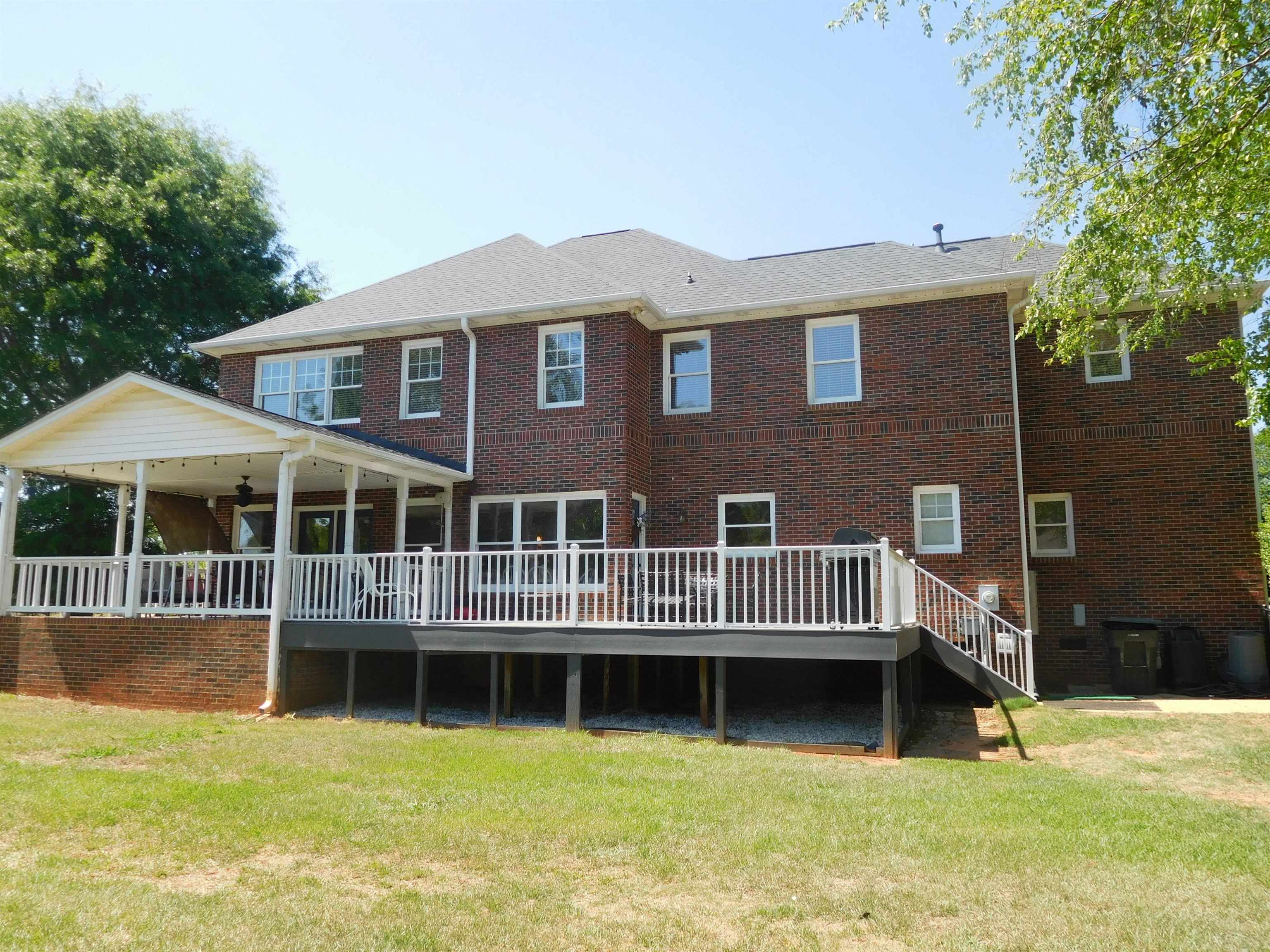 106 Hampton Drive Property Photo 25