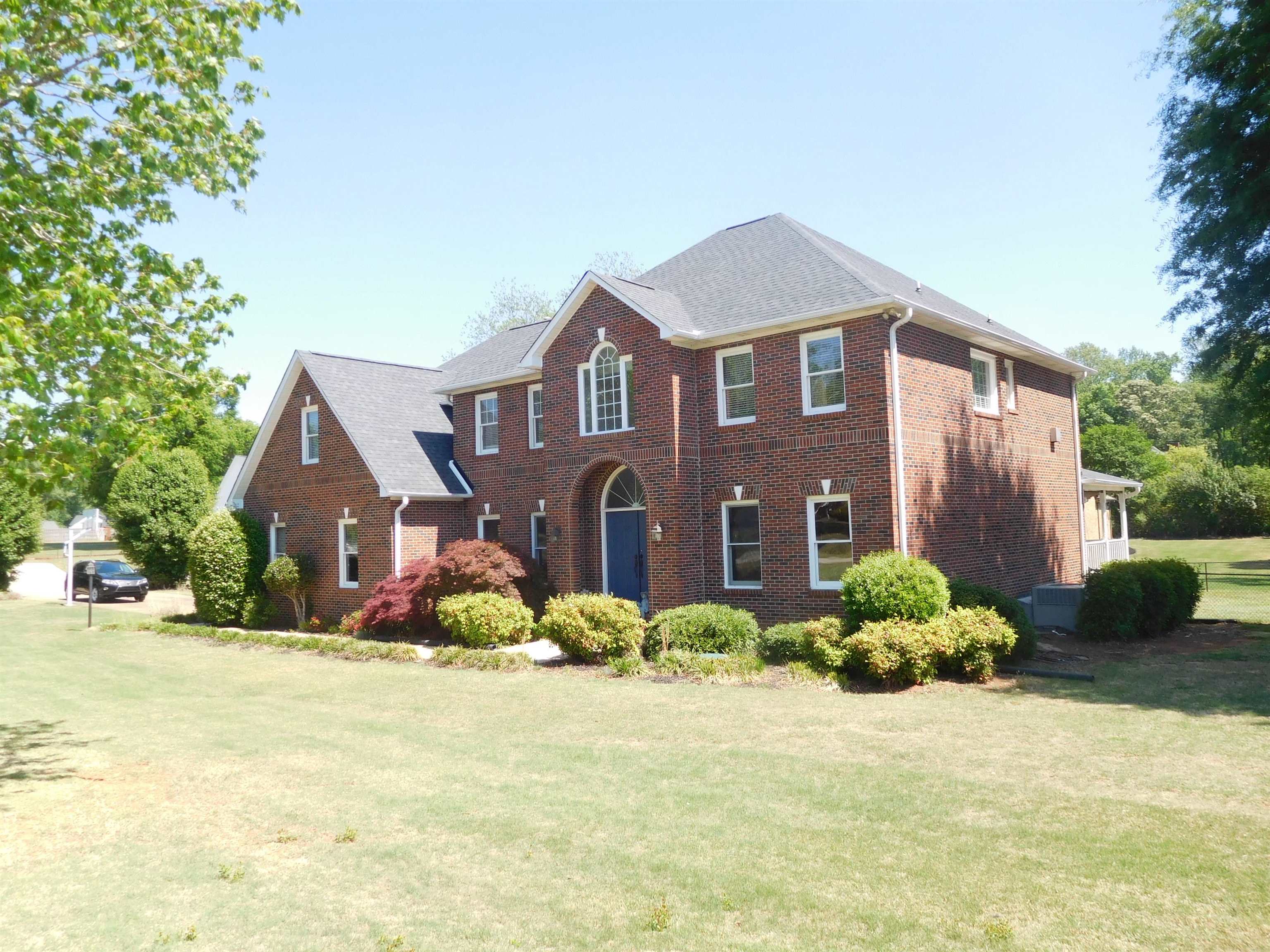 106 Hampton Drive Property Photo 31