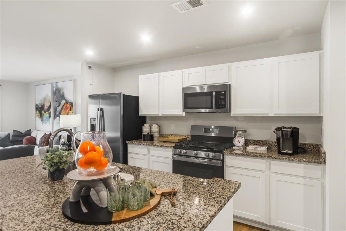 1300 Forestbrook Lane Property Photo 3