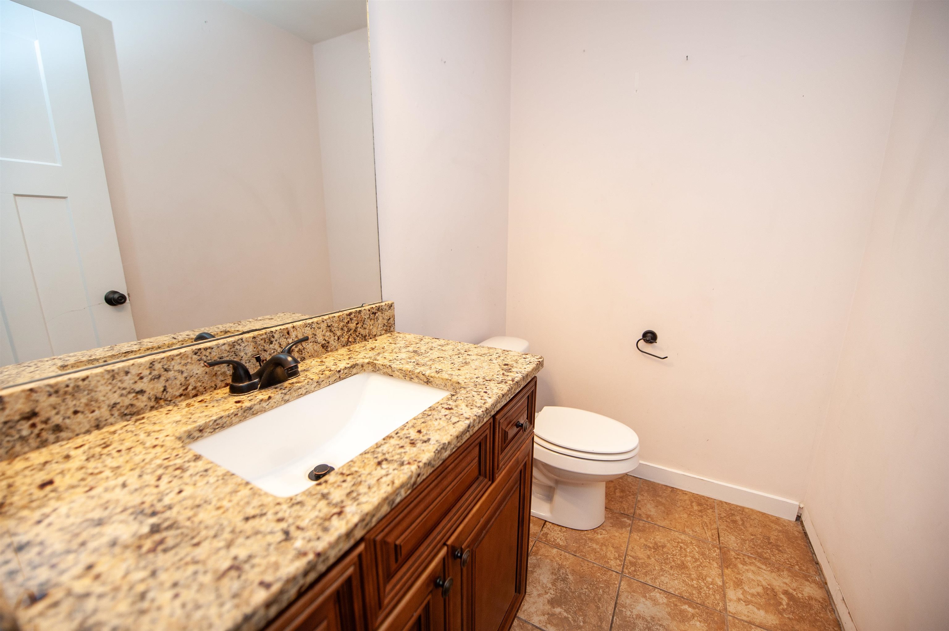 140 Manor House Lane Property Photo 11