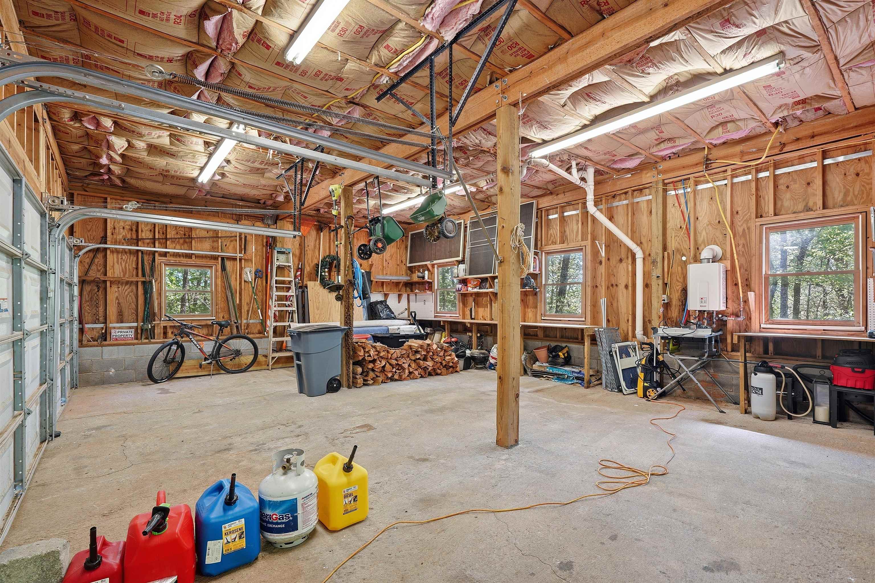 723 N Highland Road Property Photo 35