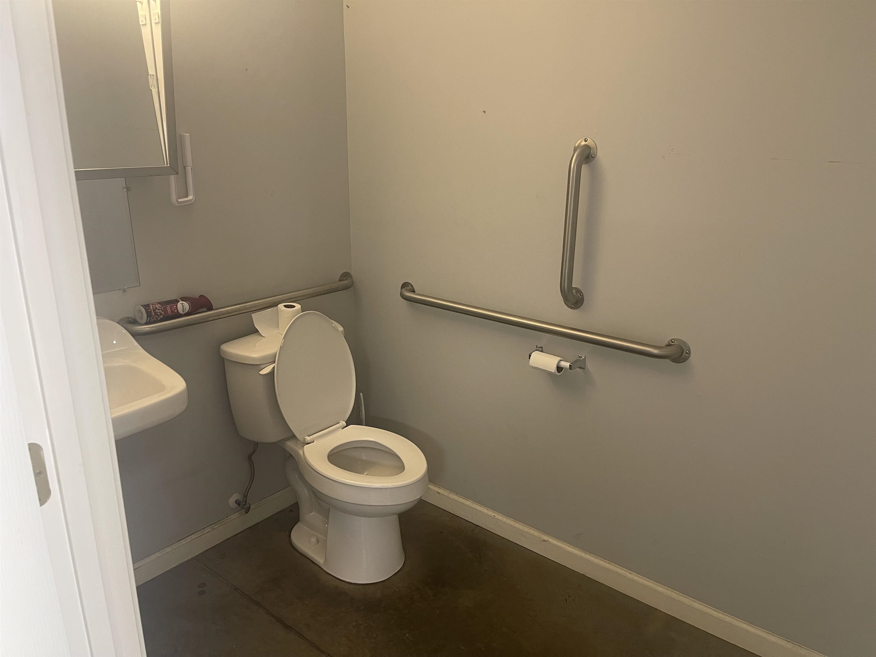 336081 Property Photo 5