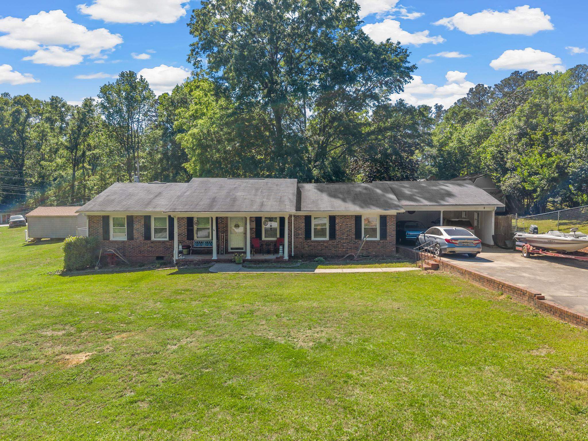 118 Brookside Drive Property Photo 1