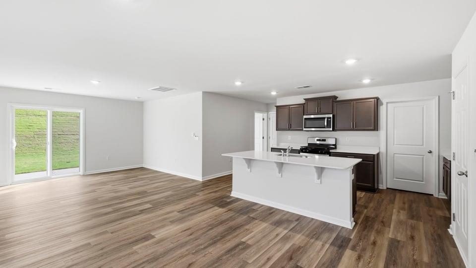 4133 Springshire Lane Property Photo 8