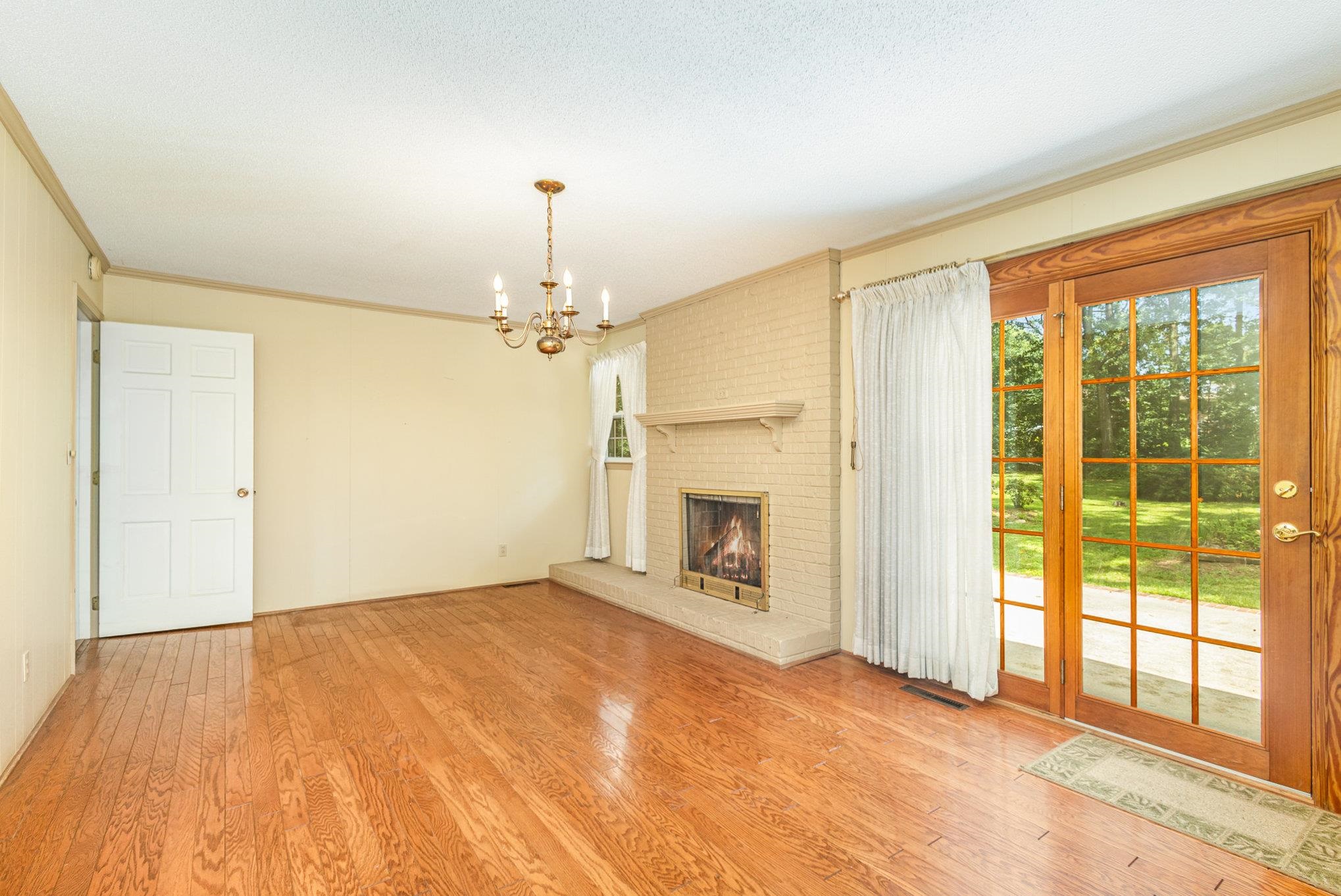 419 Ridge Drive Property Photo 6