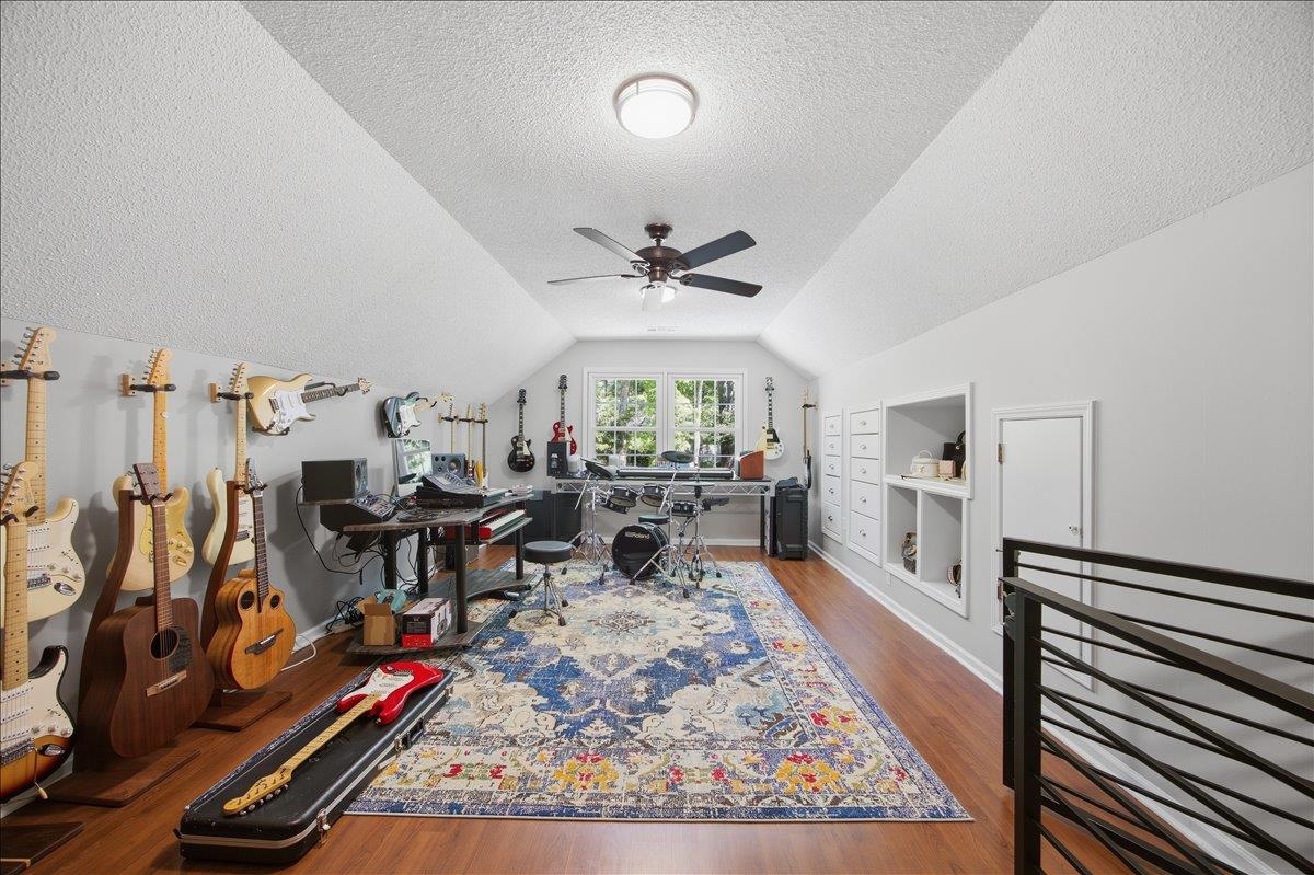 5 Pine Valley Court Property Photo 24