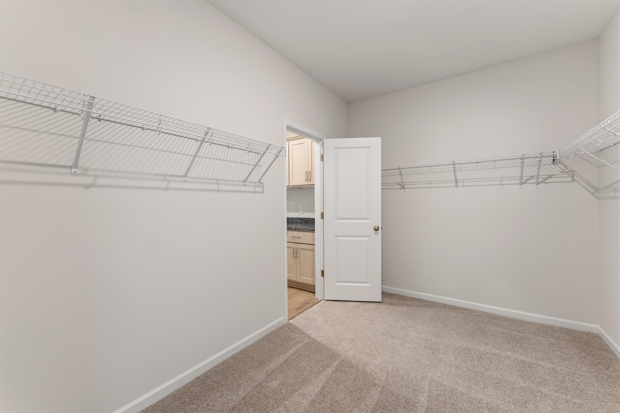 7063 New Horizons Lane Property Photo 16