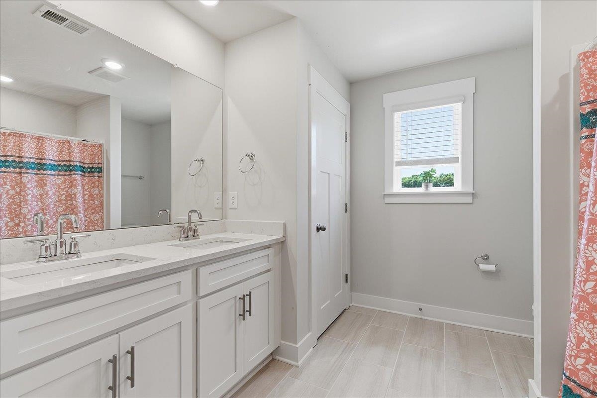 721 Burghley Circle Property Photo 29