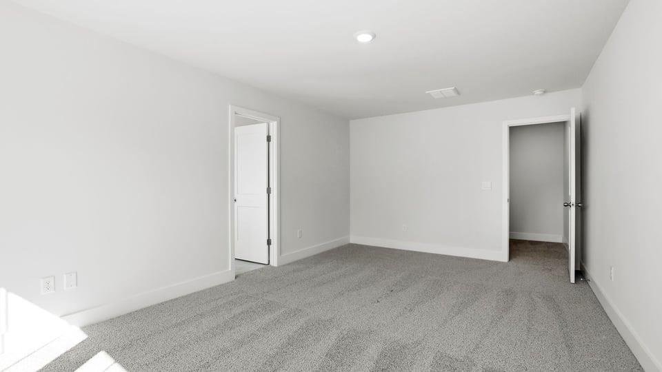 711 Lesbury Lane Property Photo 32