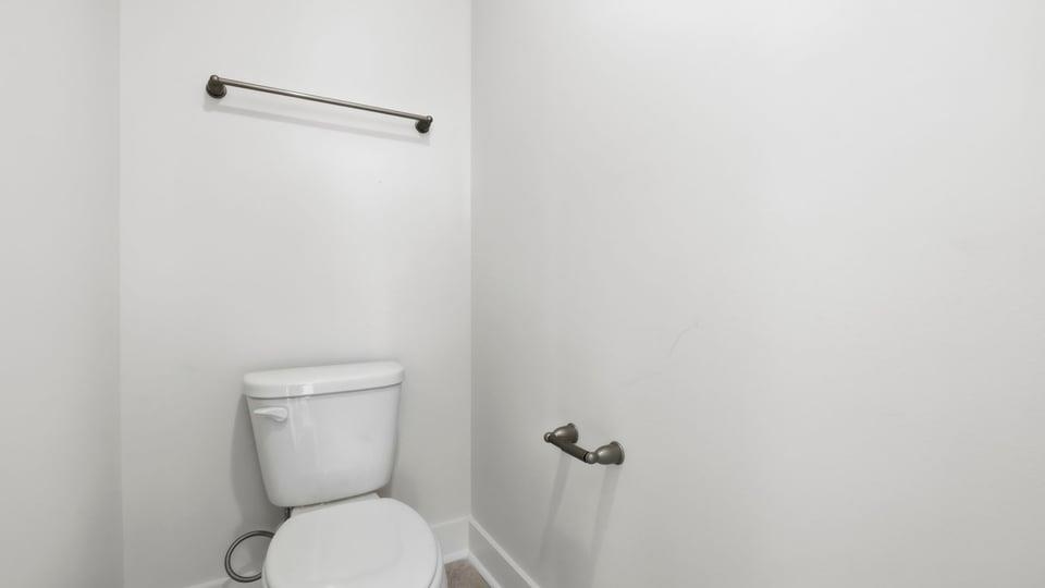 711 Lesbury Lane Property Photo 35