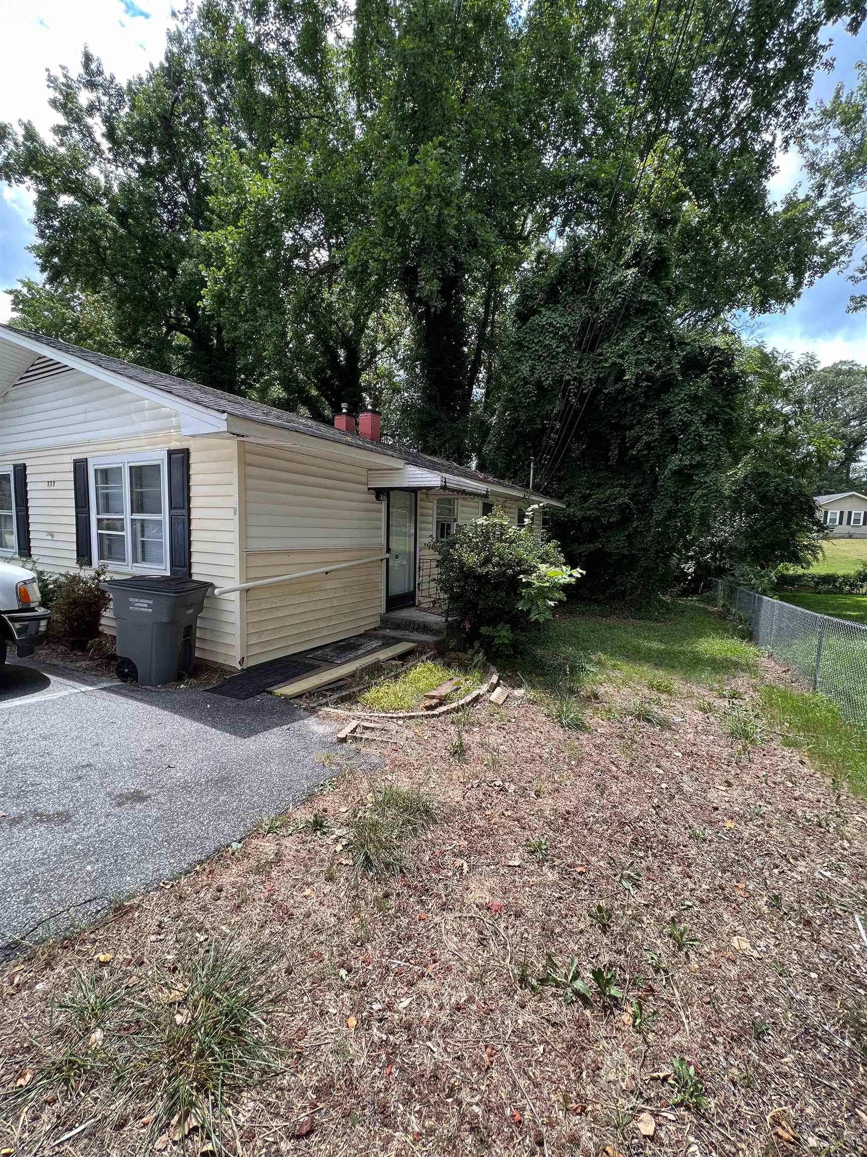 309 Bahan Street Property Photo 10