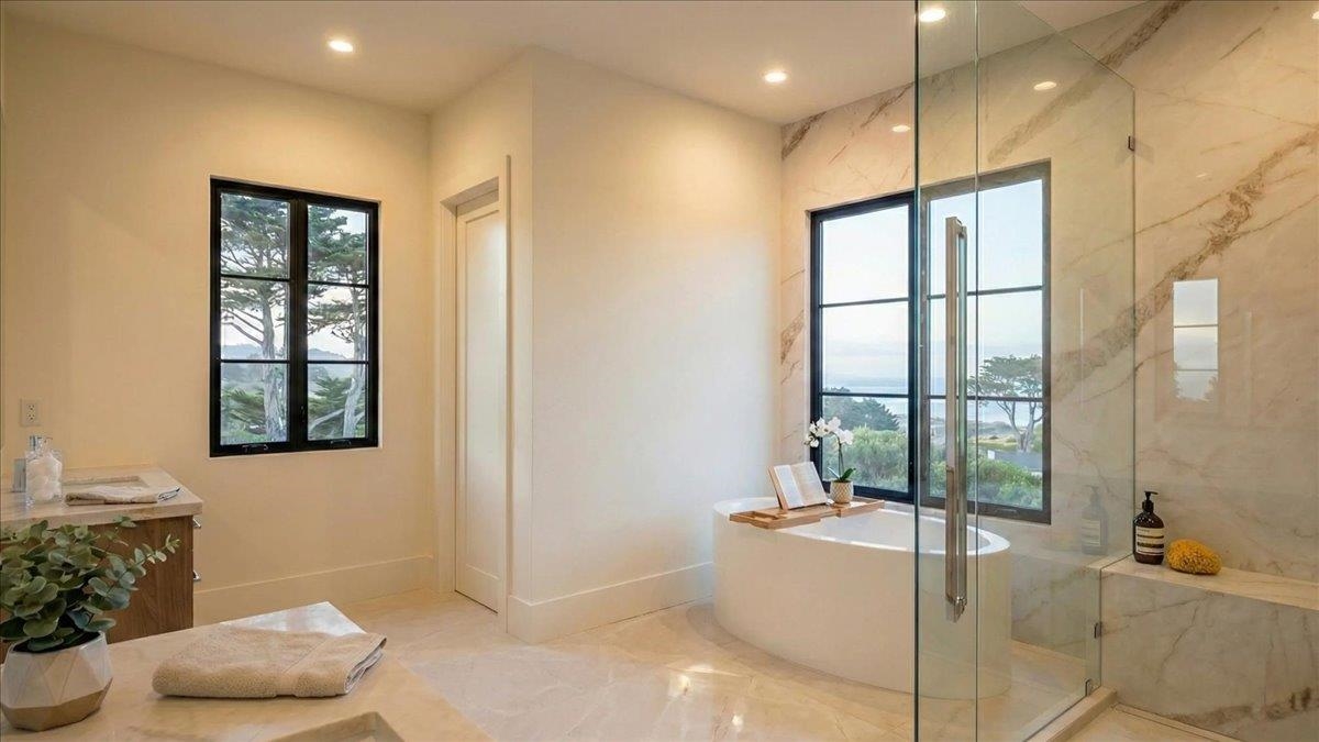 260 Wedgewood Road Property Photo 11