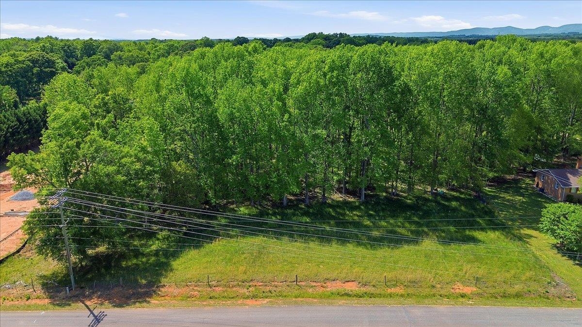 260 Wedgewood Road Property Photo 14