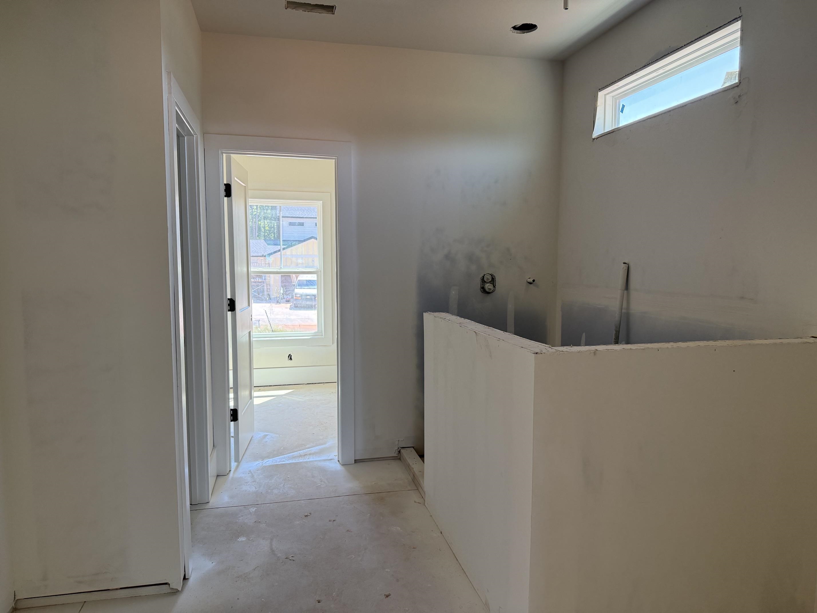 3044 Akins Street Property Photo 8