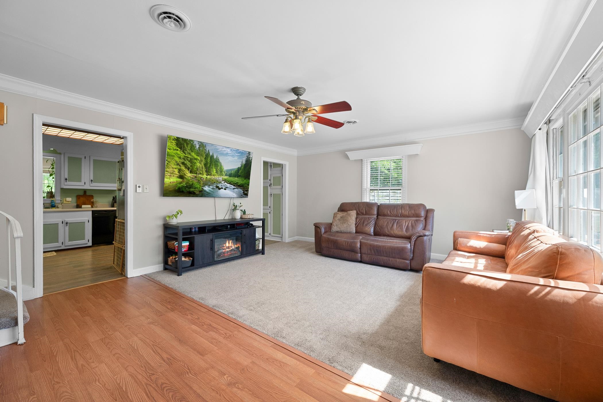 100 Woodburn Drive Property Photo 4