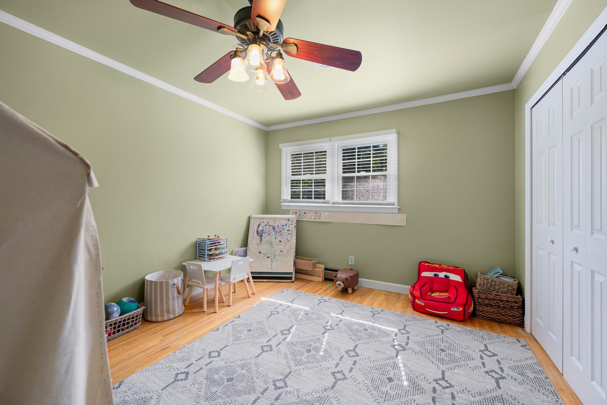 100 Woodburn Drive Property Photo 15