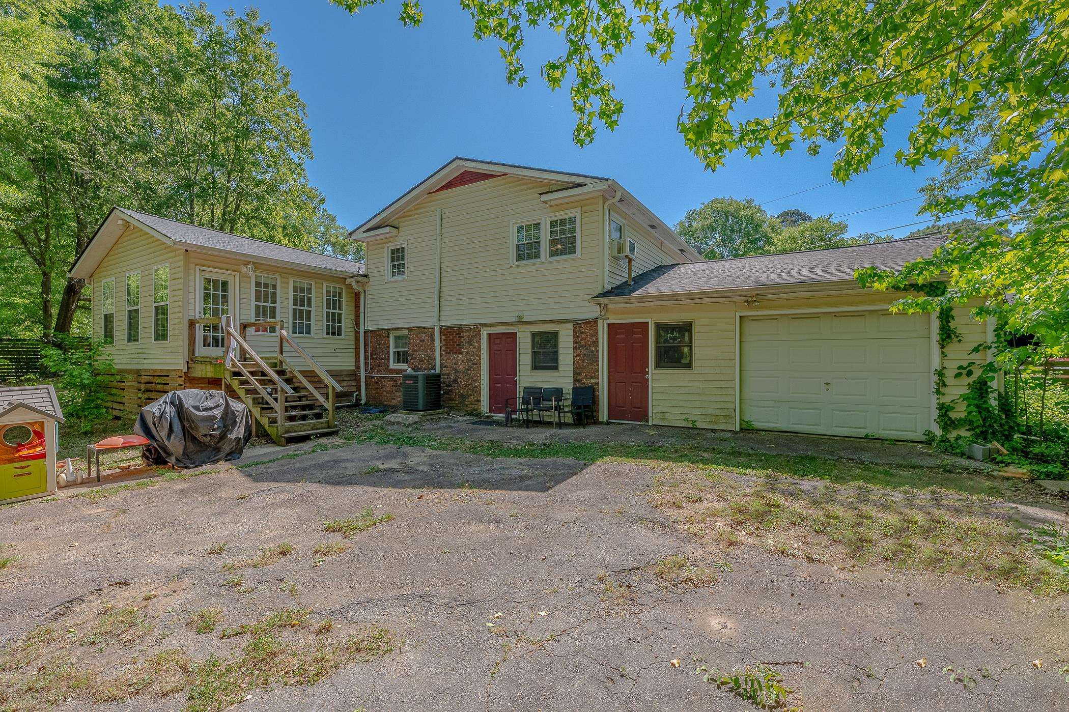 100 Woodburn Drive Property Photo 30