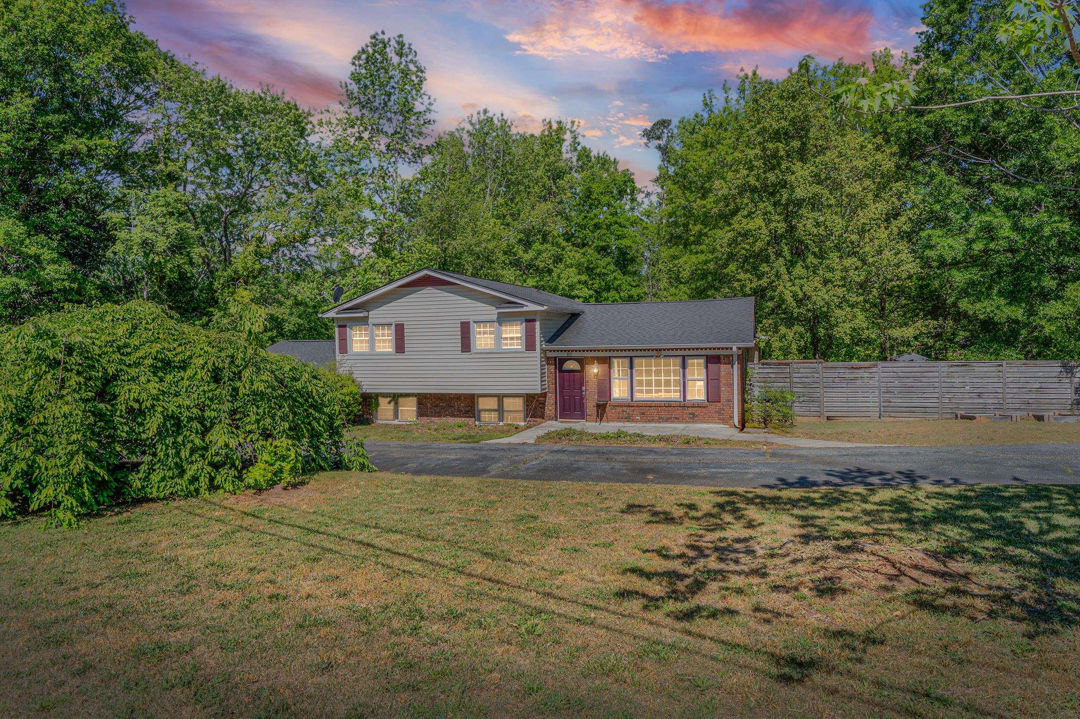 100 Woodburn Drive Property Photo 34