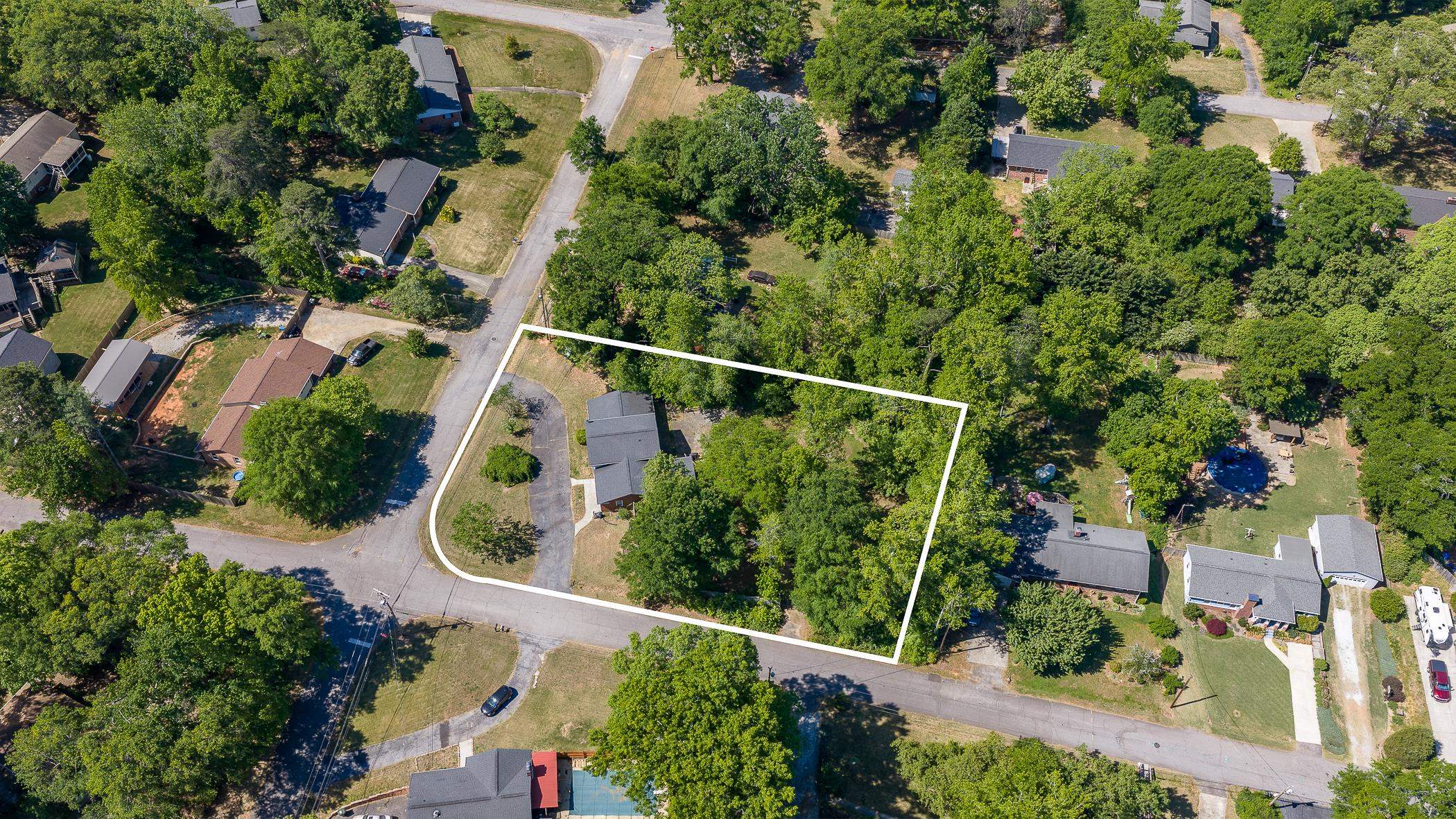 100 Woodburn Drive Property Photo 37