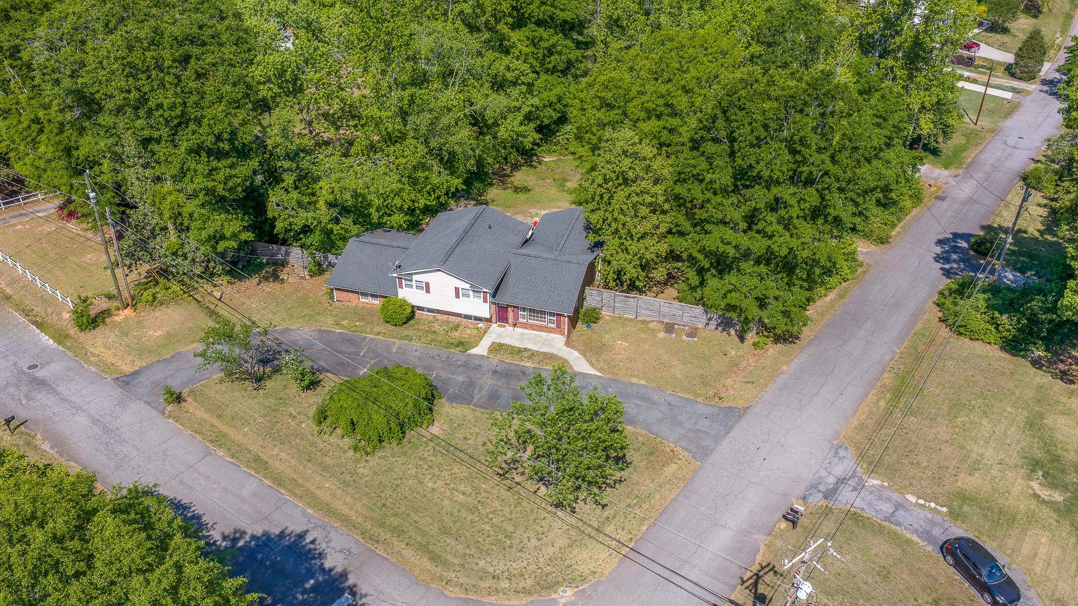 100 Woodburn Drive Property Photo 42