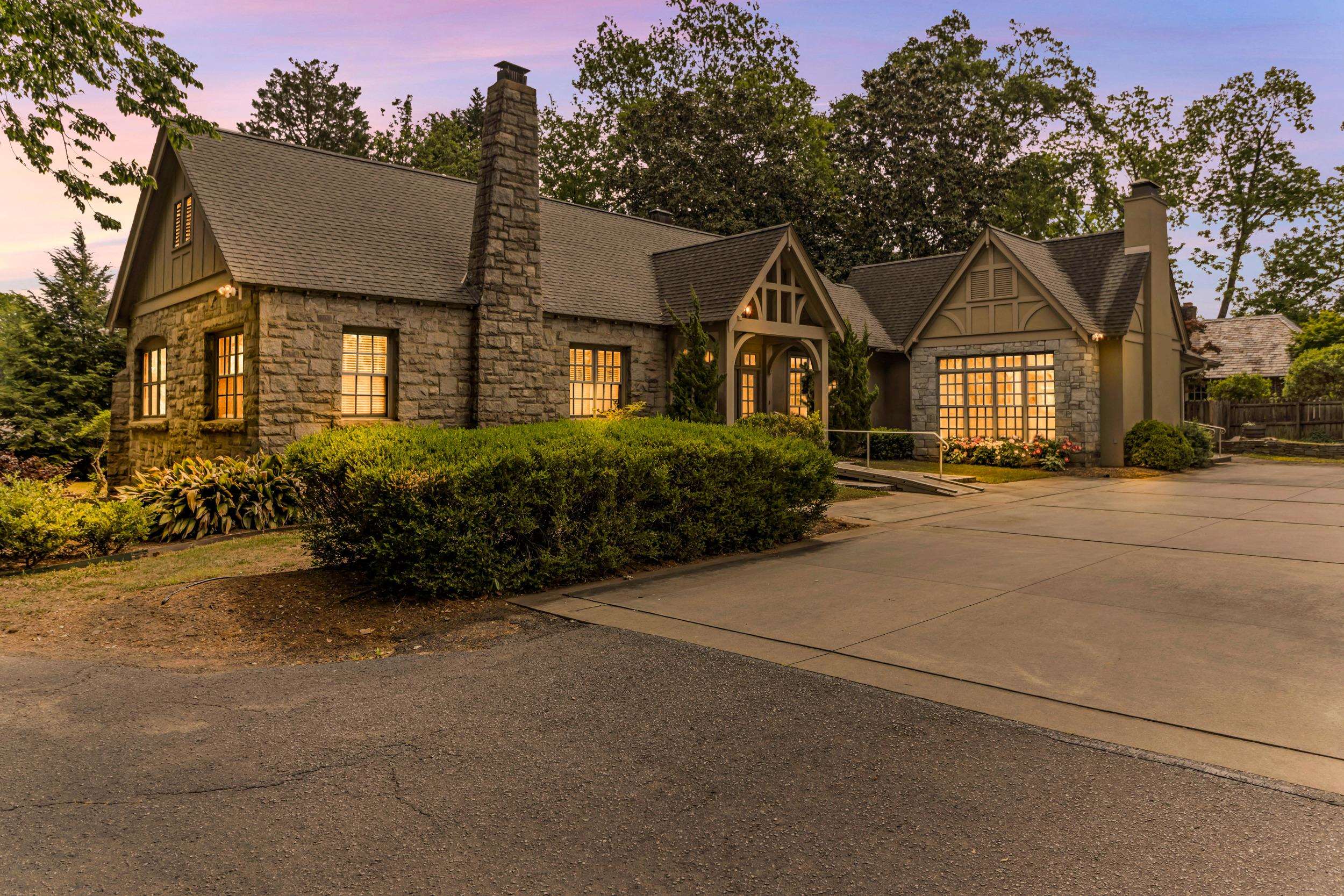 363 Connecticut Avenue Property Photo 38
