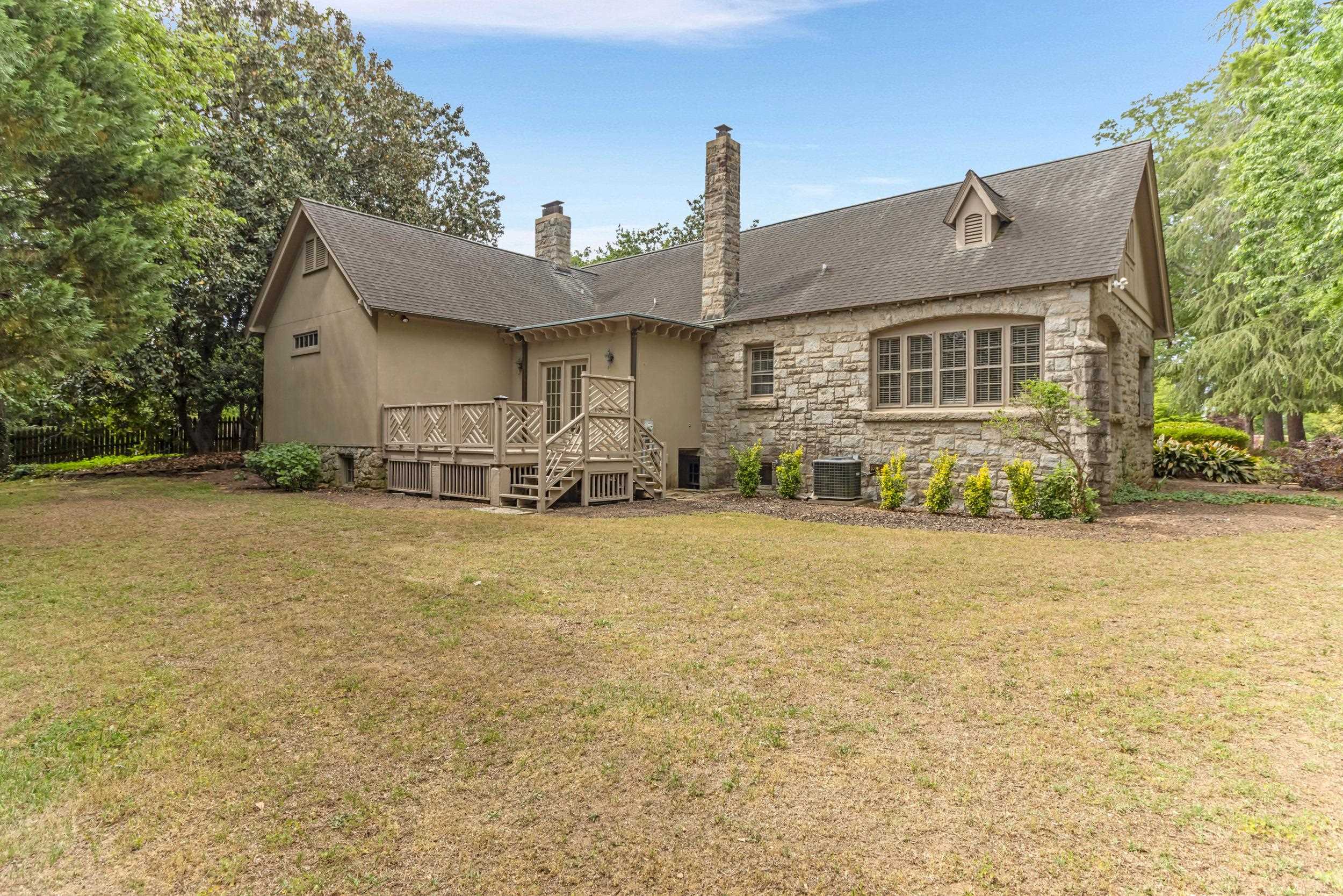 363 Connecticut Avenue Property Photo 40