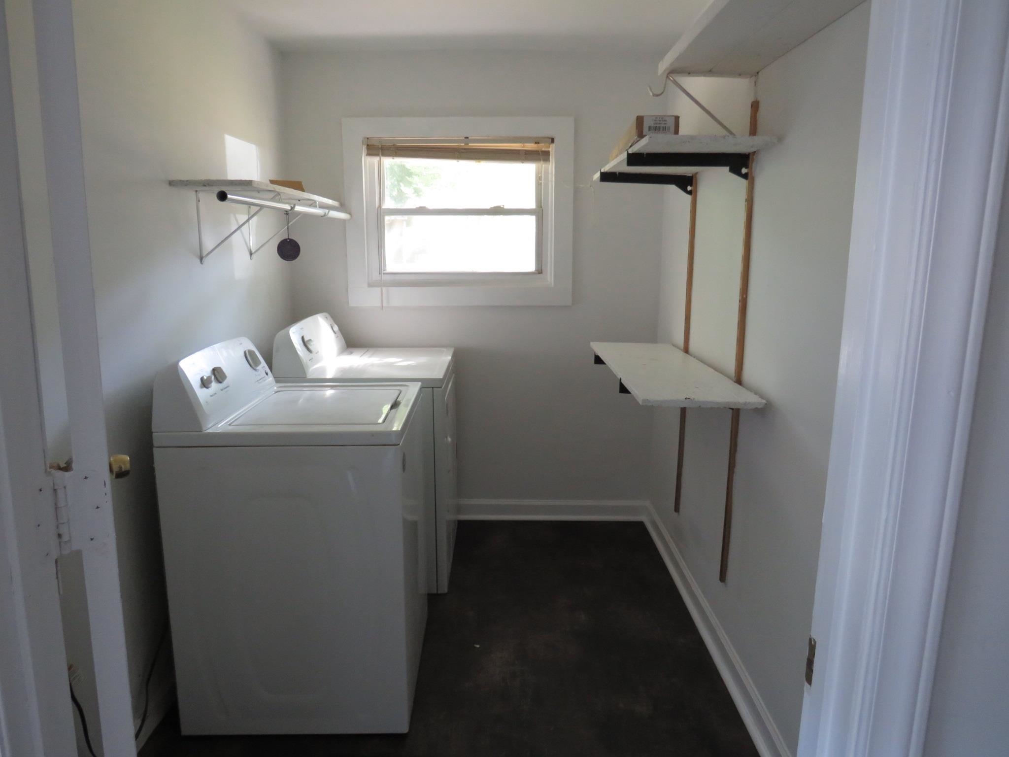 406 River Drive Property Photo 22